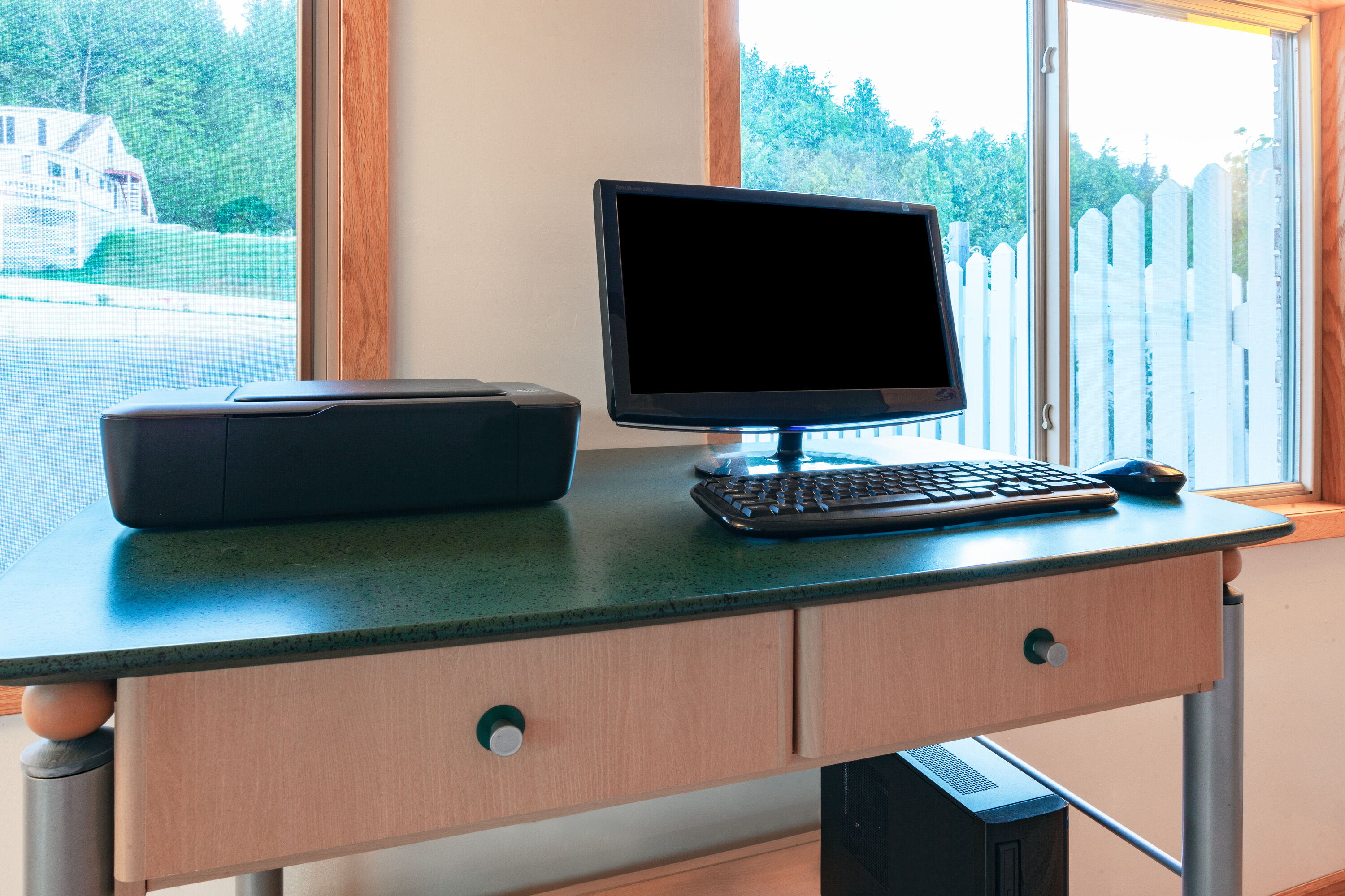 Days Inn & Suites by Wyndham St. Ignace Lakefront business center in St Ignace, Michigan