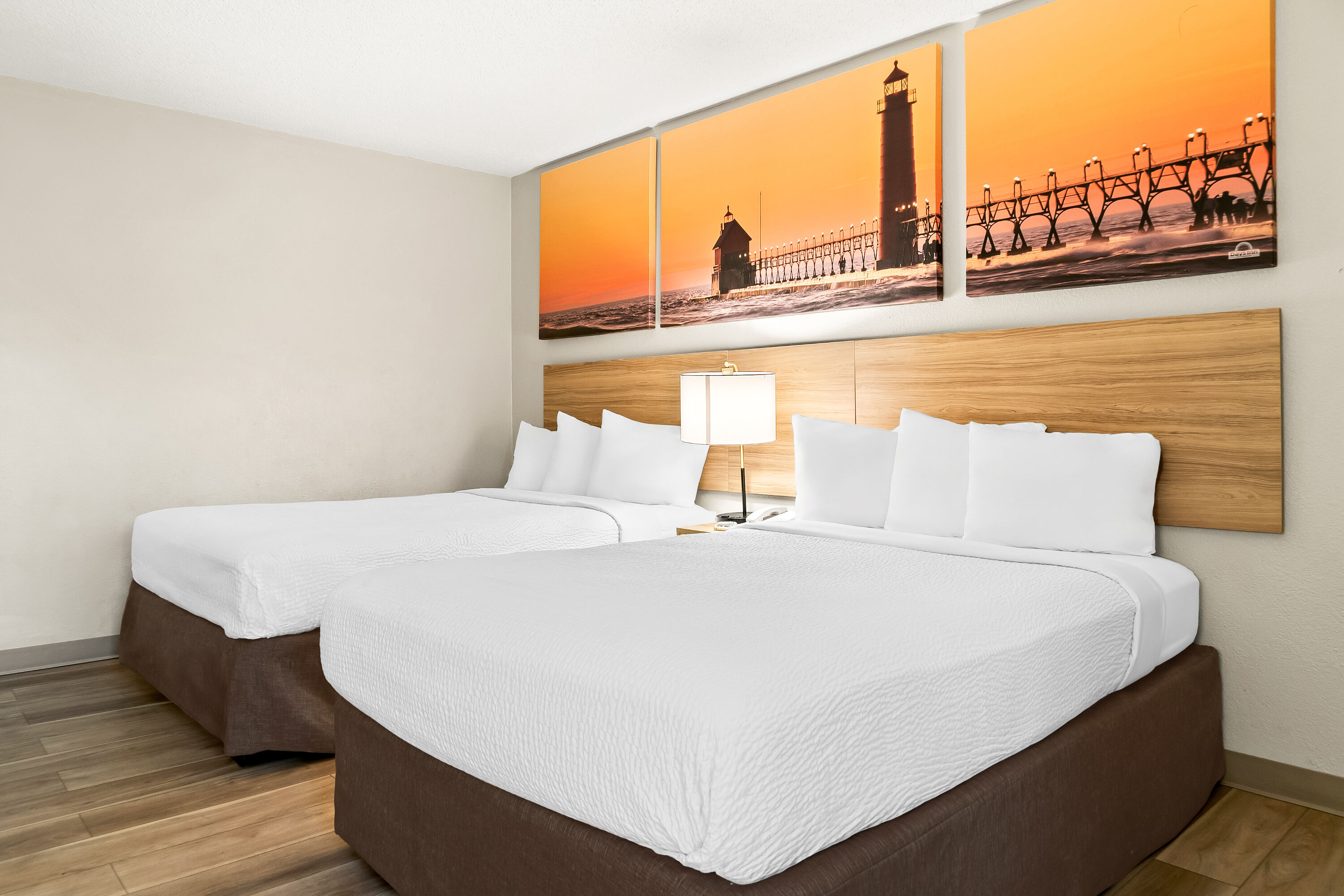 Double bed guest room at the Days Inn & Suites by Wyndham Warren in Warren, Michigan