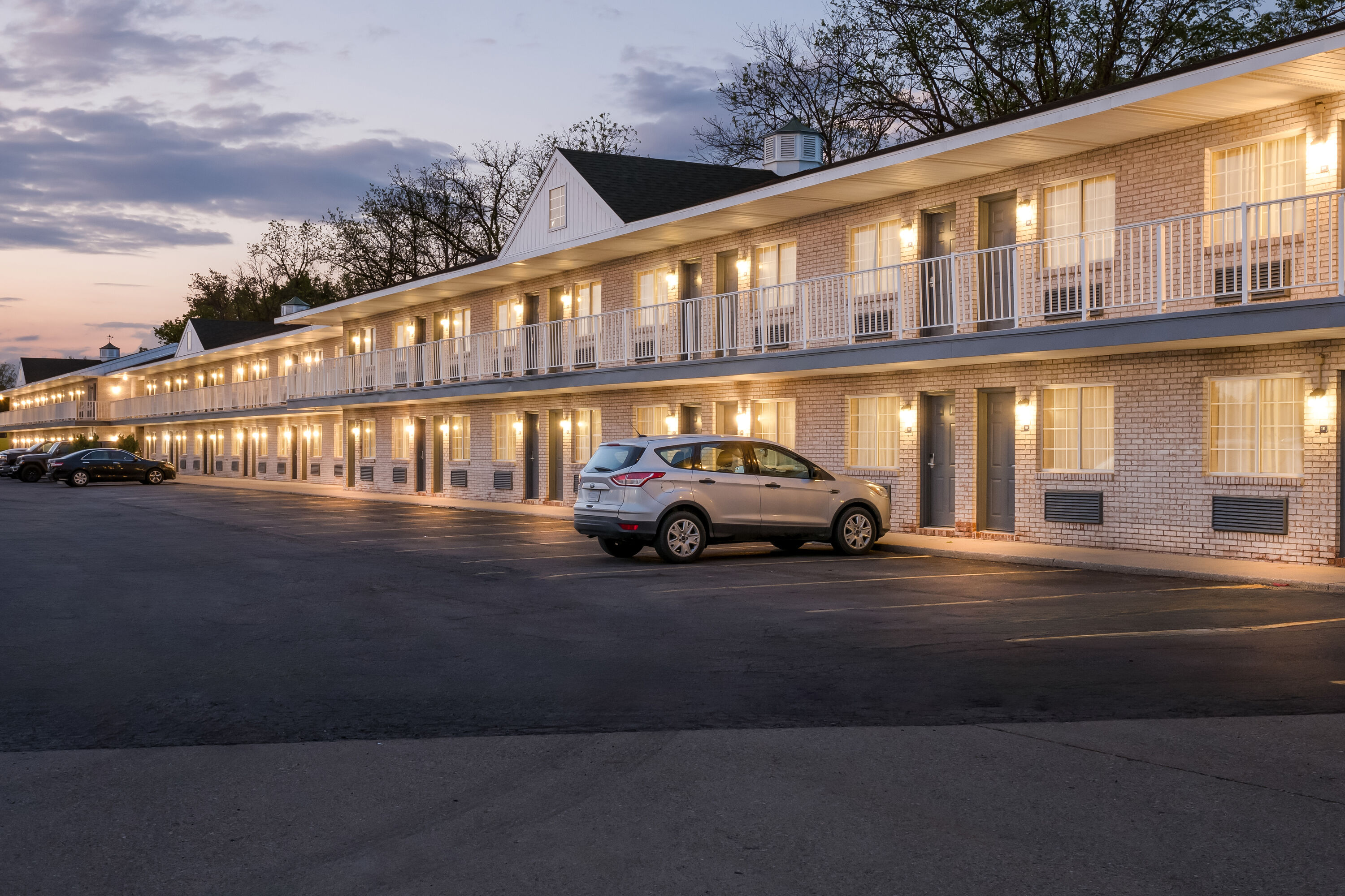 Exterior Dusk Image of Days Inn by Wyndham Whitmore Lake/Ann Arbor/Brighton hotel in Whitmore Lake, Michigan