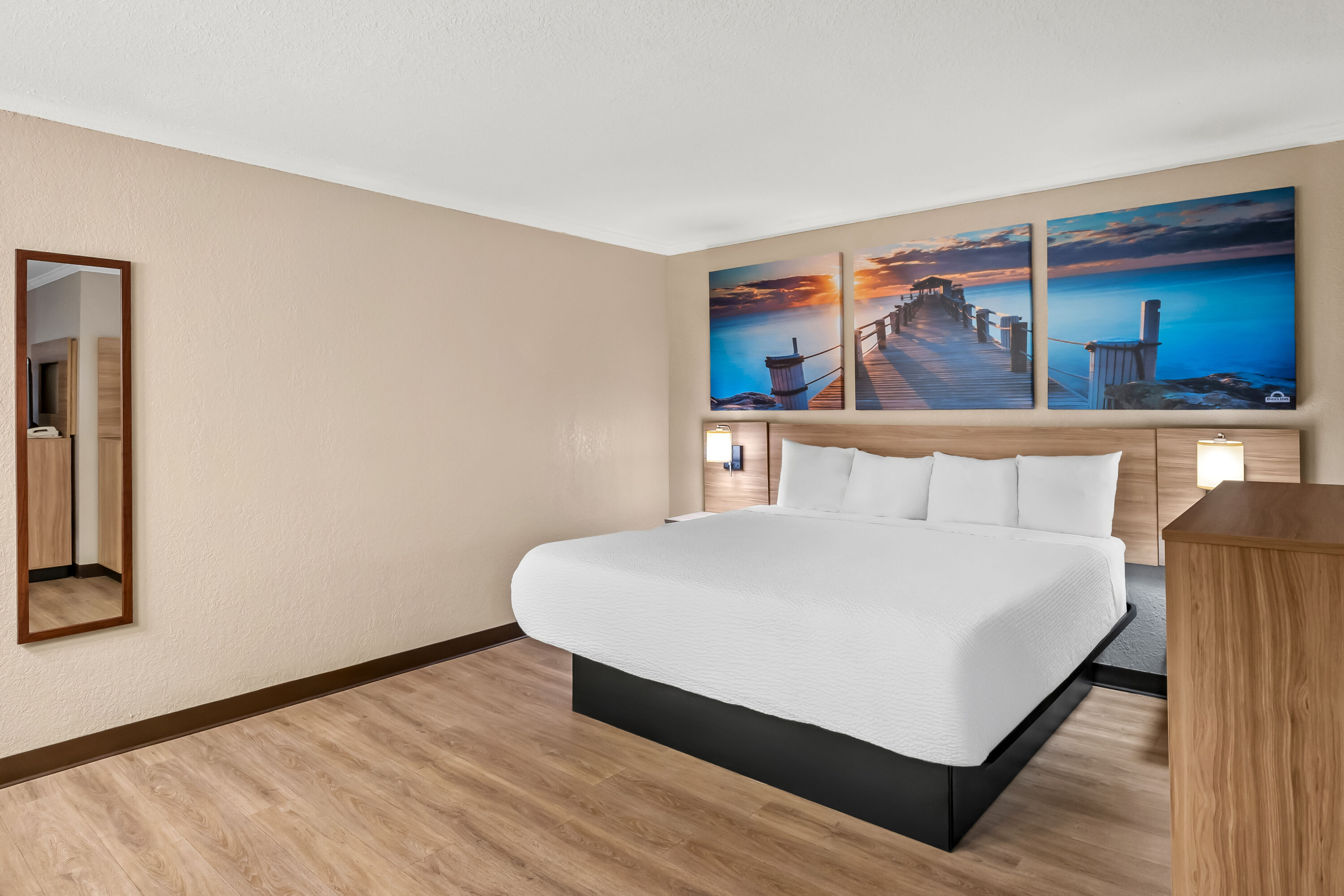 Days Inn by Wyndham Whitmore Lake/Ann Arbor/Brighton suite in Whitmore Lake, Michigan