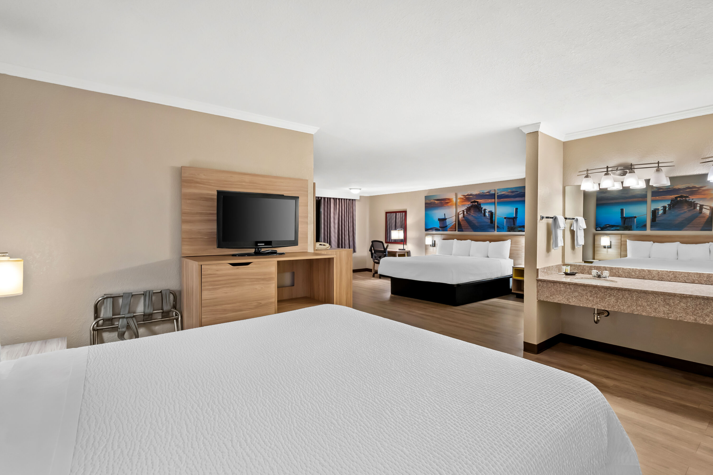 Days Inn by Wyndham Whitmore Lake/Ann Arbor/Brighton suite in Whitmore Lake, Michigan