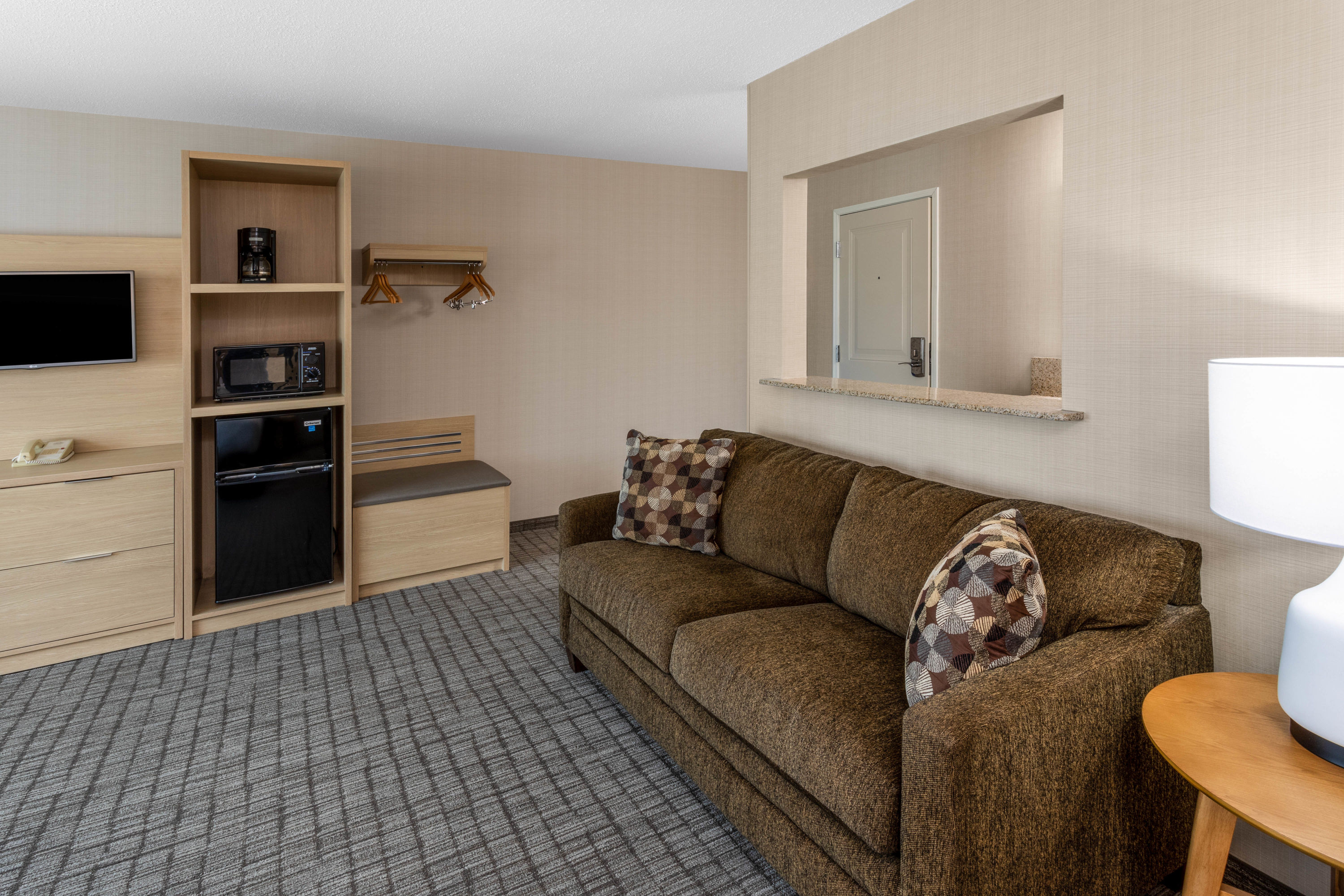 Guest room at the Days Inn & Suites by Wyndham Duluth by the Mall in Duluth, Minnesota