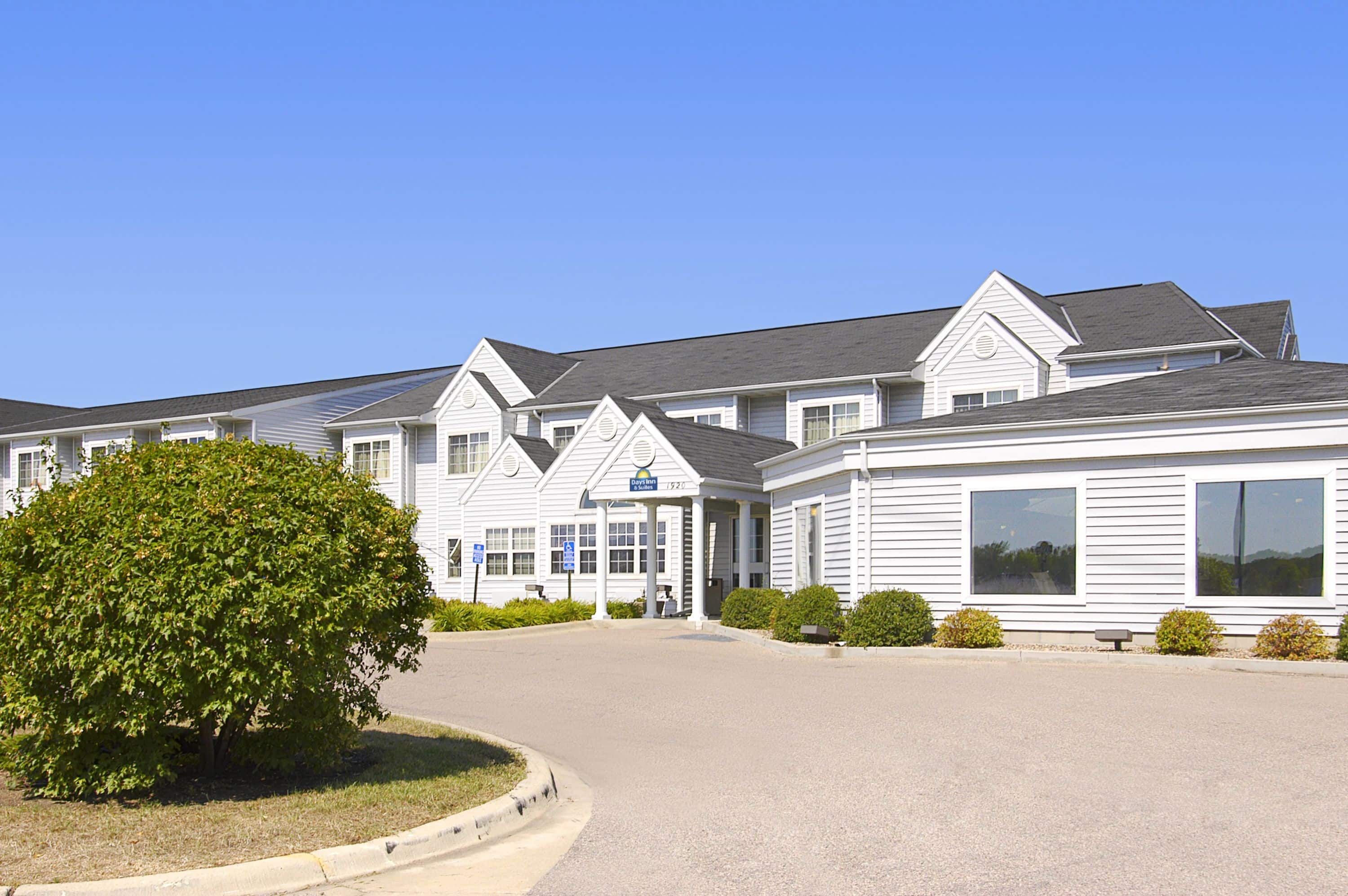 Days Inn By Wyndham Faribault Mn Hotels