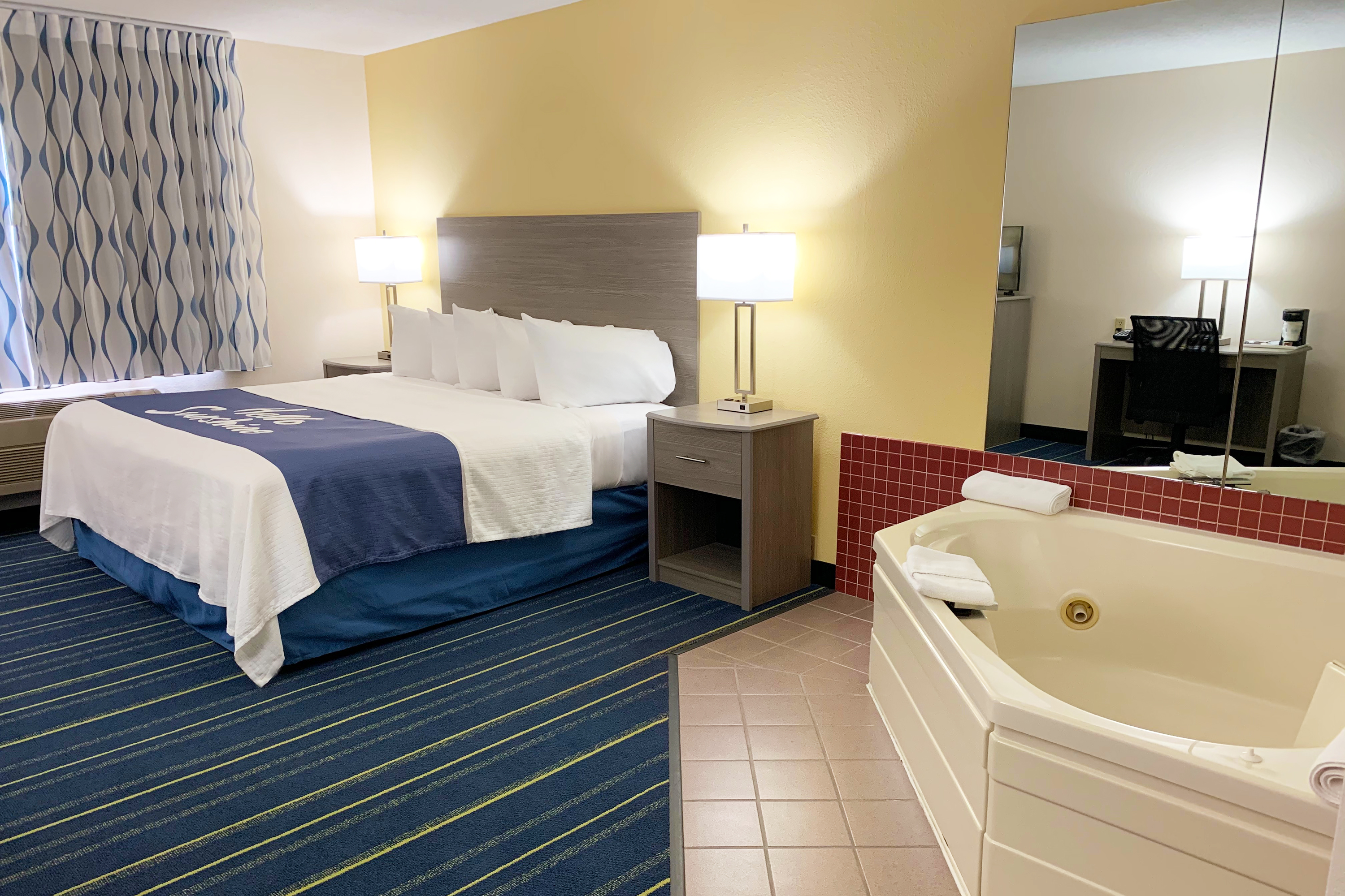 Days Inn by Wyndham Hinckley Hinckley, MN Hotels