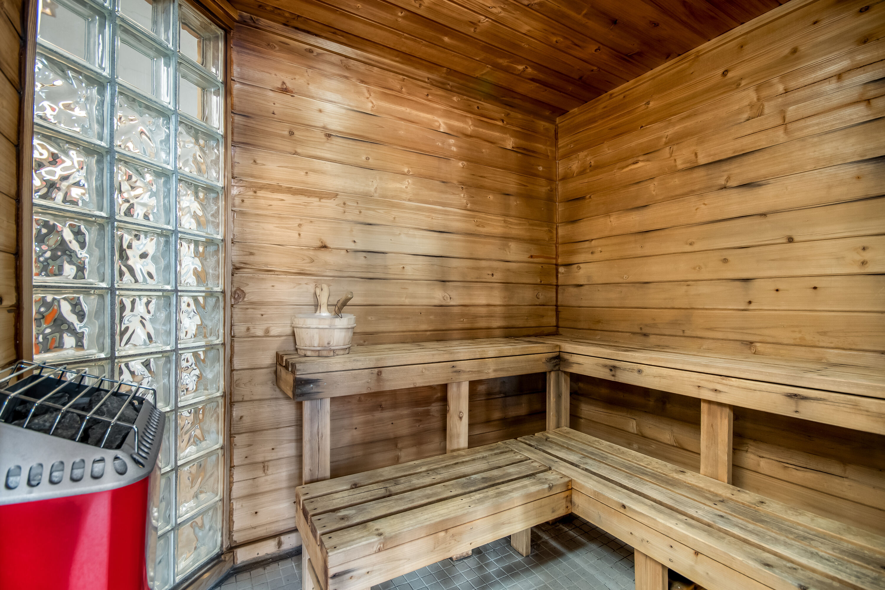 Days Inn by Wyndham International Falls sauna in International Falls, Minnesota