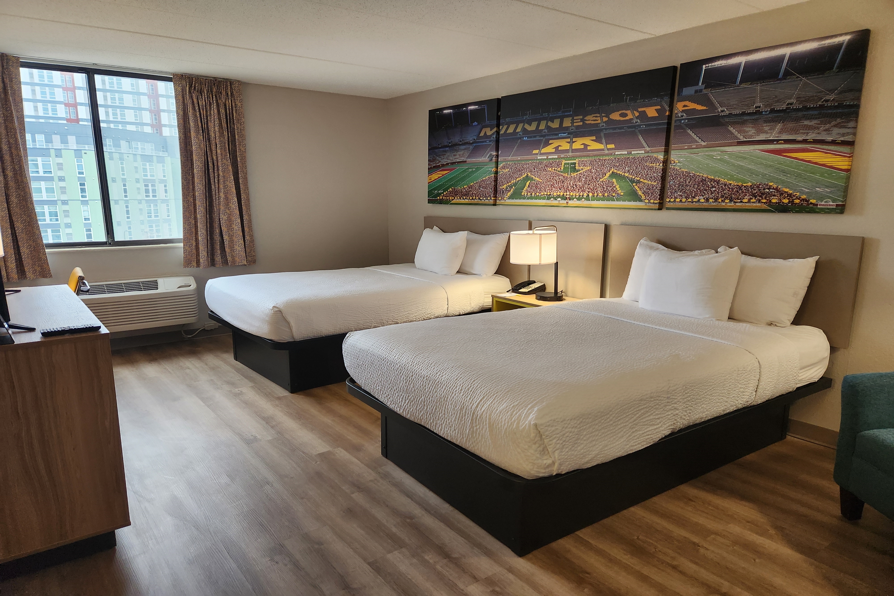 Guest room at the Days Hotel by Wyndham University Ave SE in Minneapolis, Minnesota