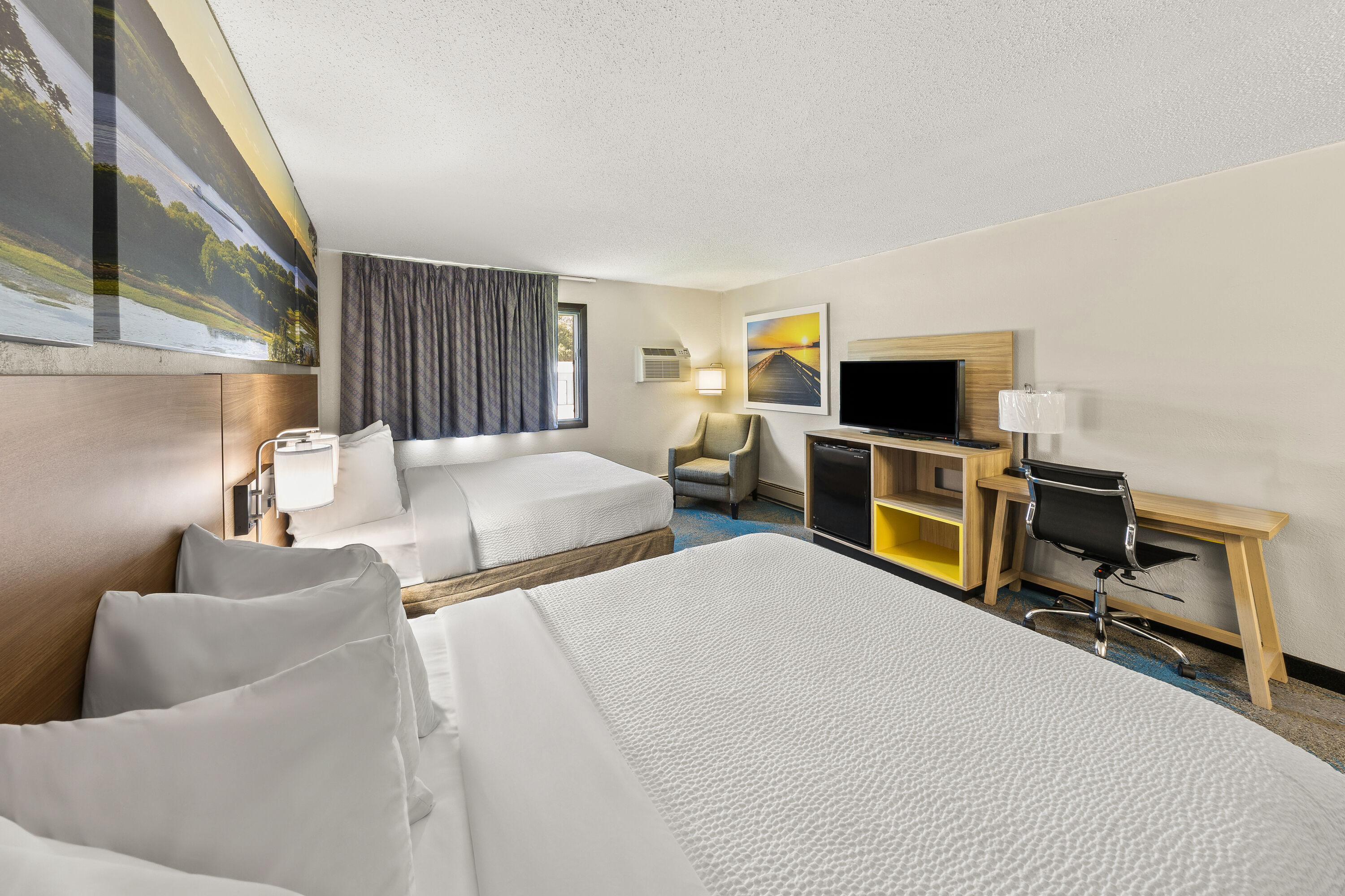 Double bed guest room at the Days Inn by Wyndham Winona in Winona, Minnesota