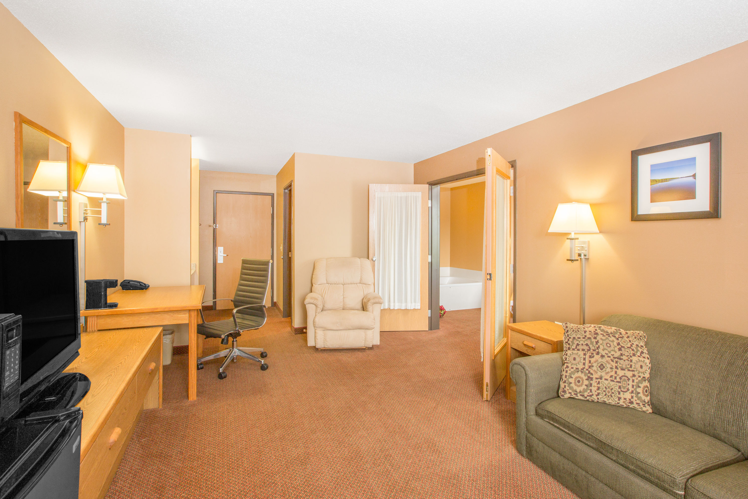 Days Inn by Wyndham Worthington Worthington, MN Hotels