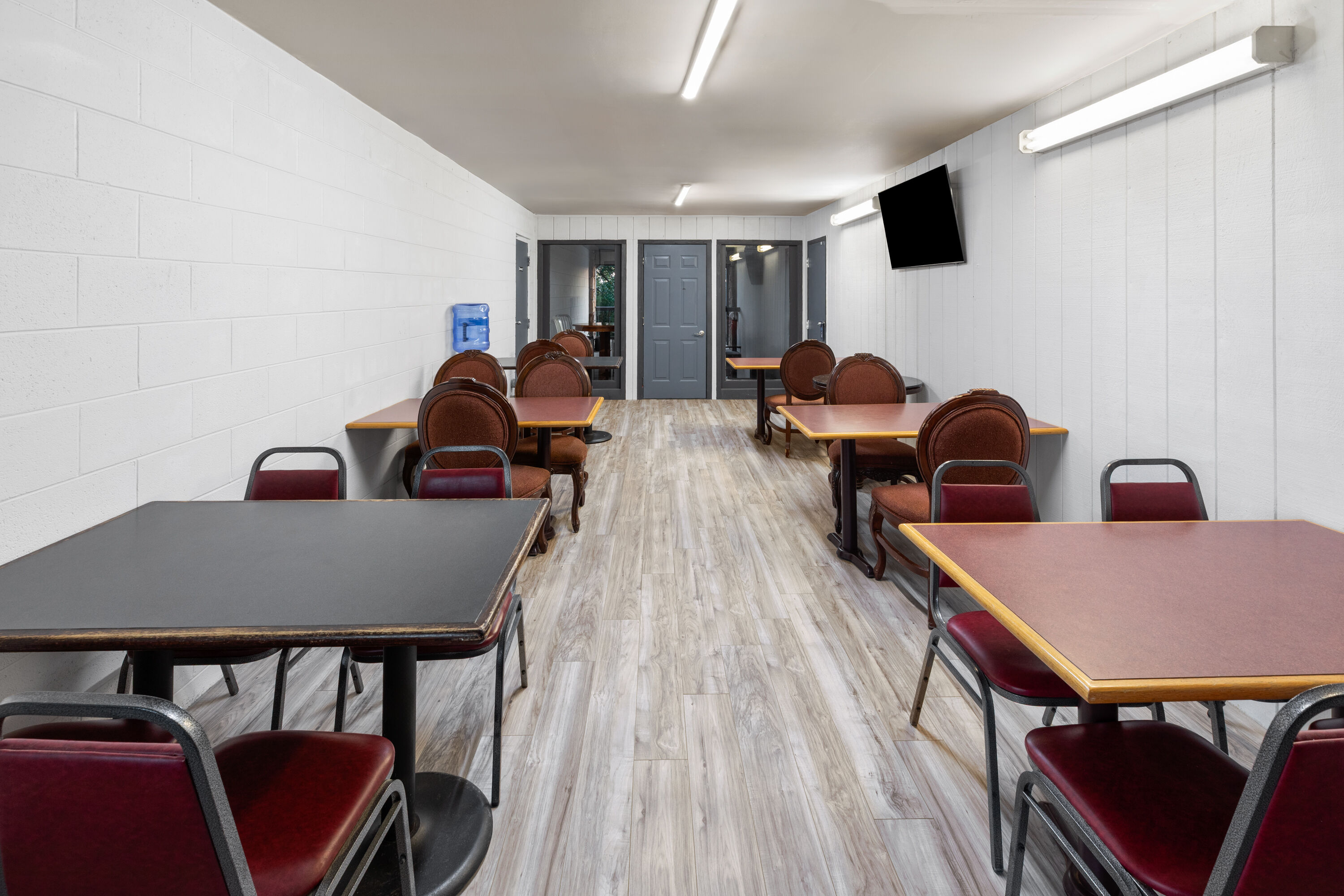 Free breakfast at Days Inn by Wyndham Branson Ozarks in Branson, Missouri