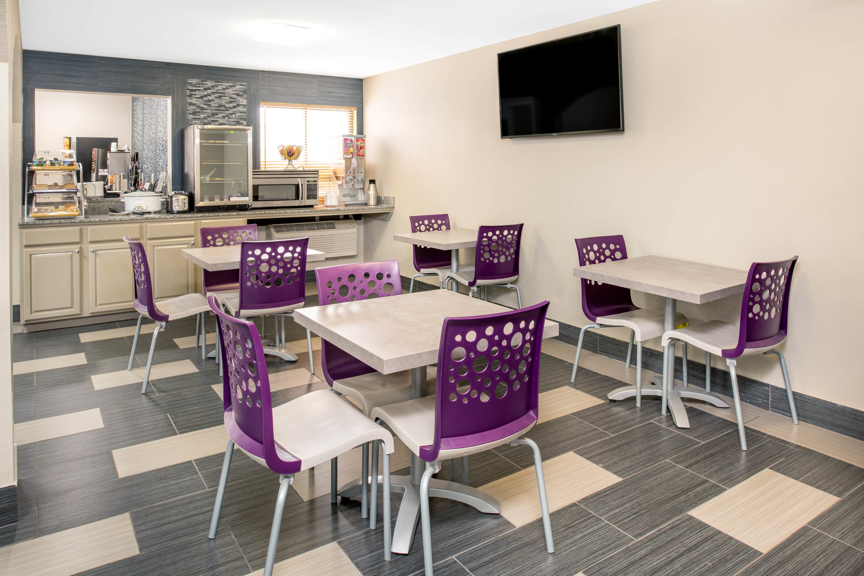 Days Inn By Wyndham Carthage Carthage Mo Hotels