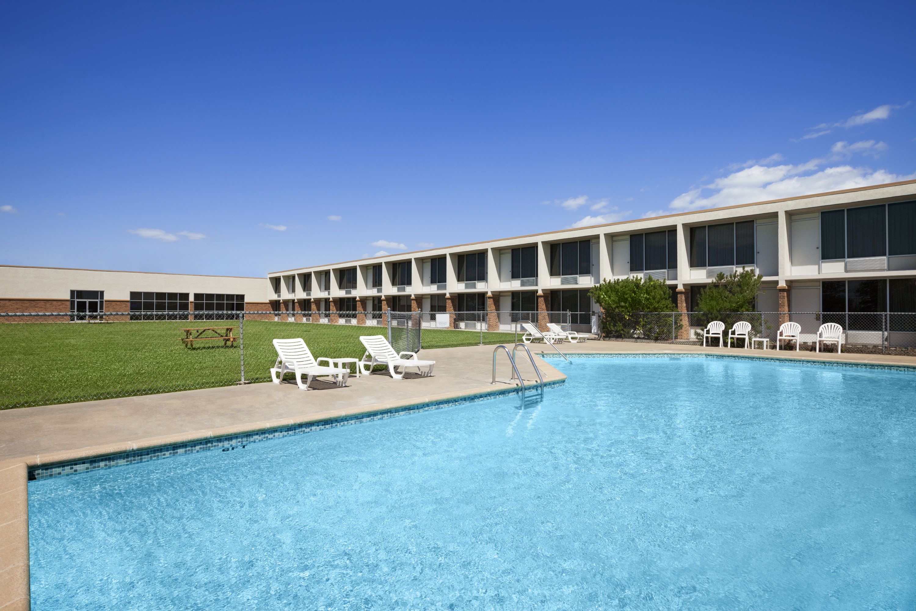 Pool at the Days Inn Chillicothe in Chillicothe, Missouri