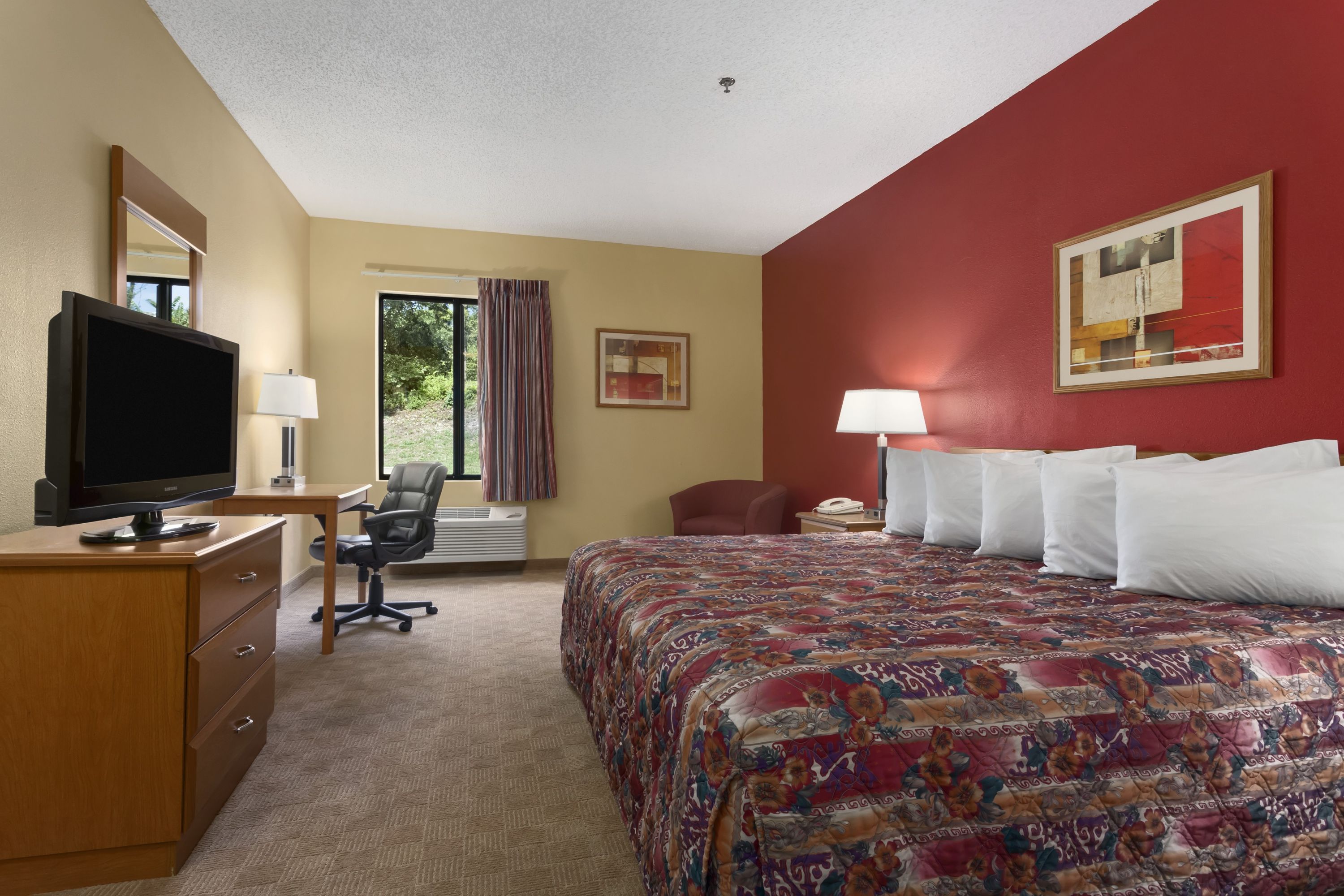 Guest room at the Days Inn by Wyndham Jefferson City in Jefferson City, Missouri
