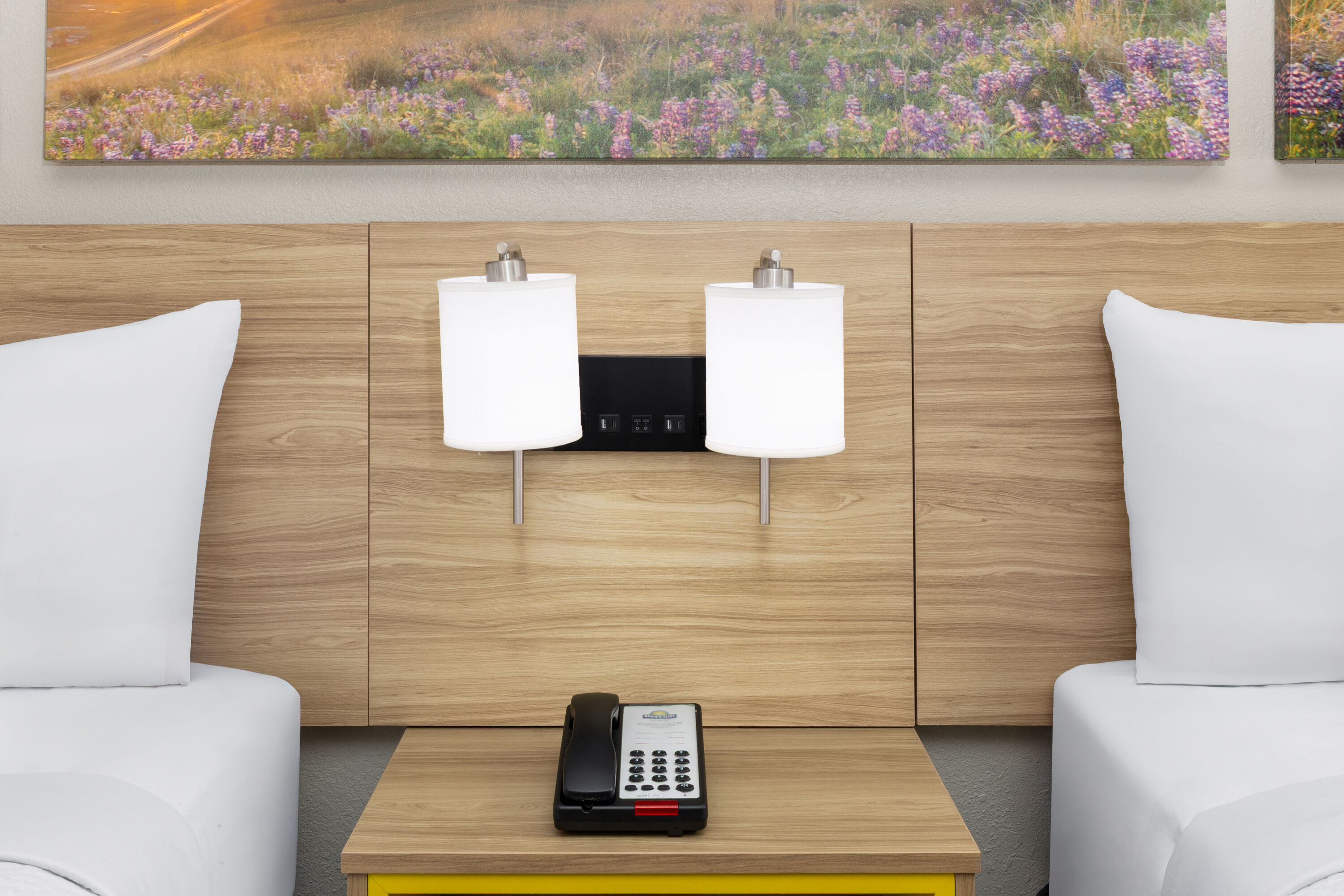 Guest room at the Days Inn by Wyndham Kansas City Northeast in Kansas City, Missouri