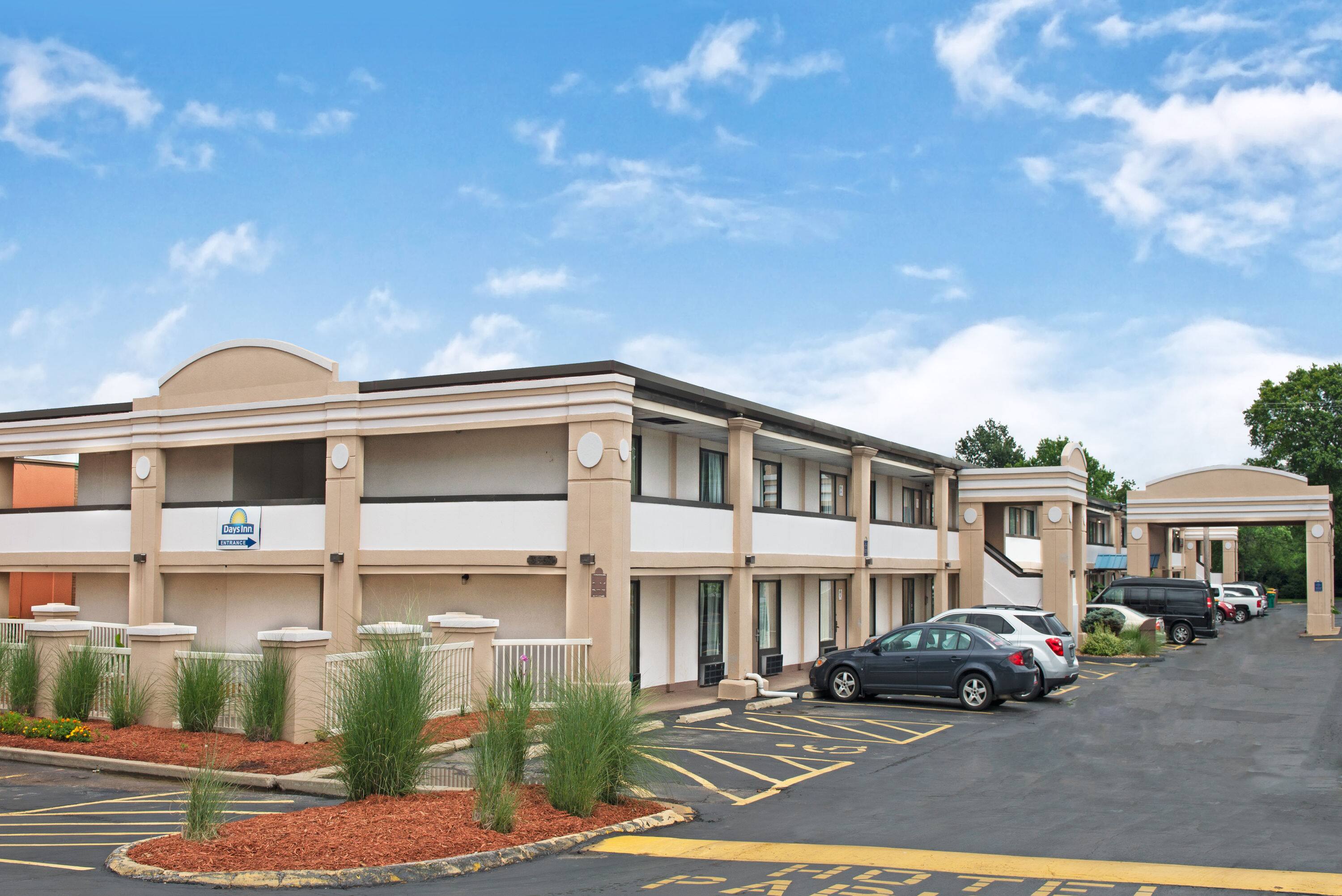 Discount [85% Off] Days Inn St Louis Lindbergh Boulevard United States | 1 Hotel Brooklyn Bridge ...