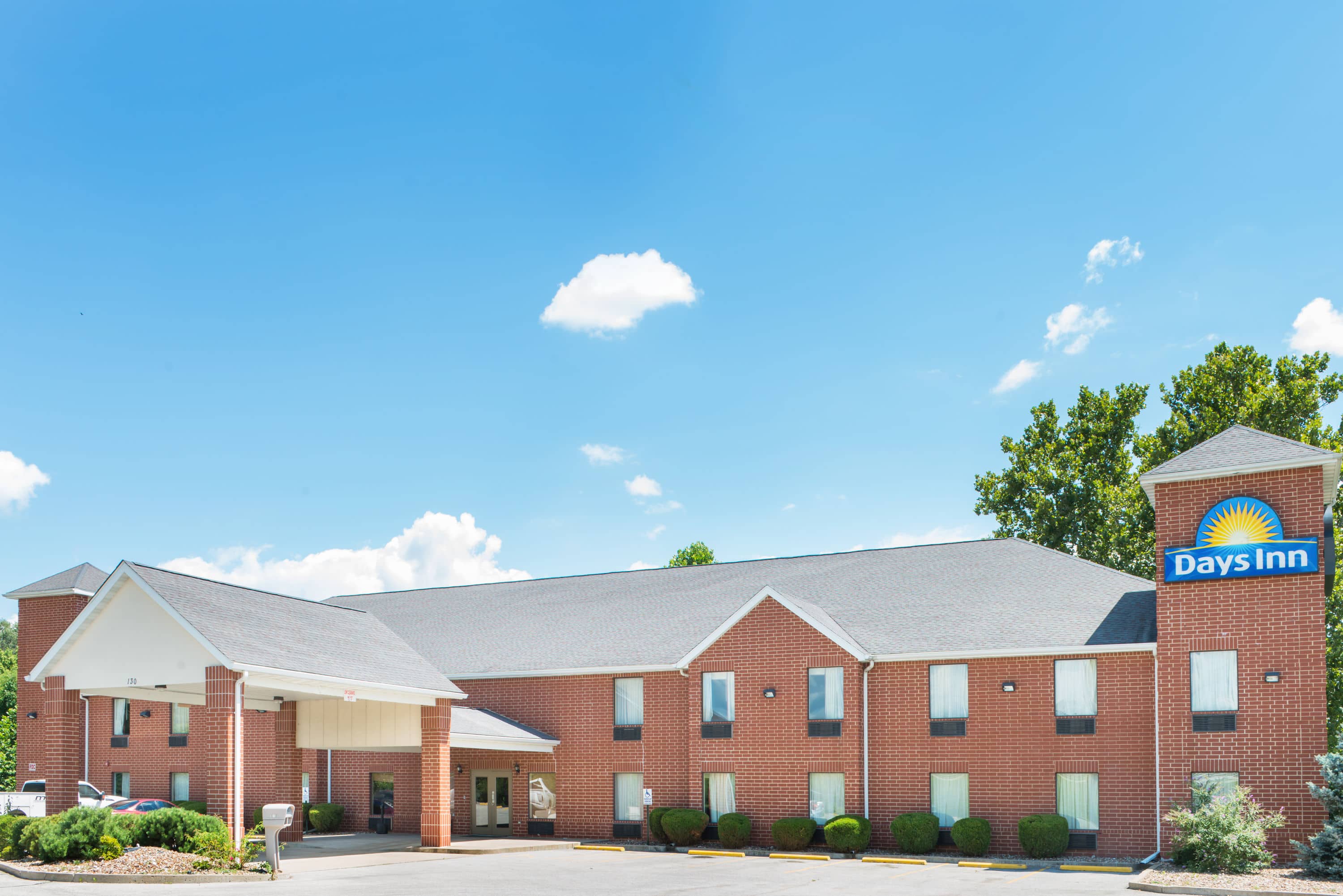 Days Inn By Wyndham St Peters Charles Saint Mo Hotels
