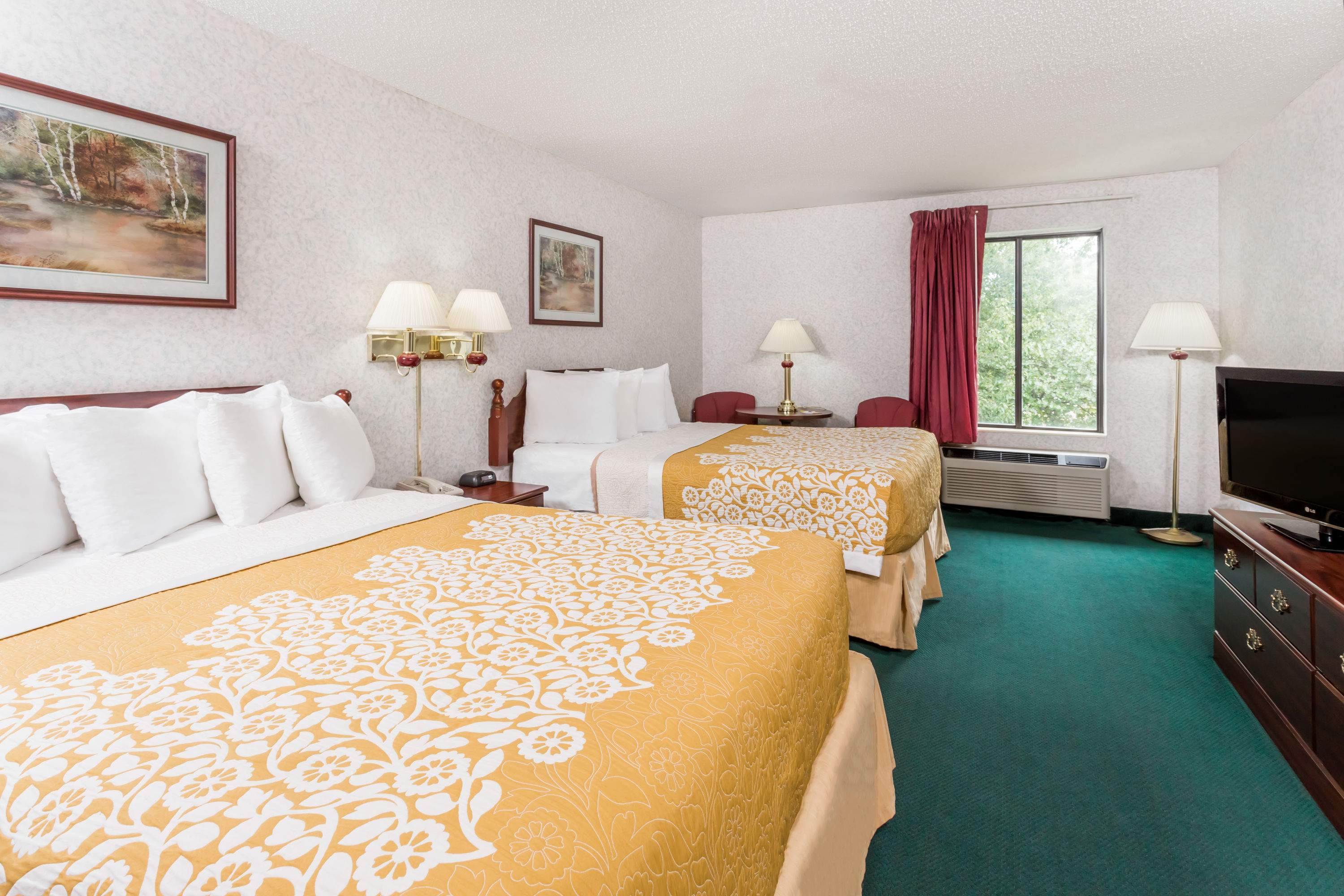 Days Inn Wyndham Battlefield Rd Hwy Springfield  Hotels