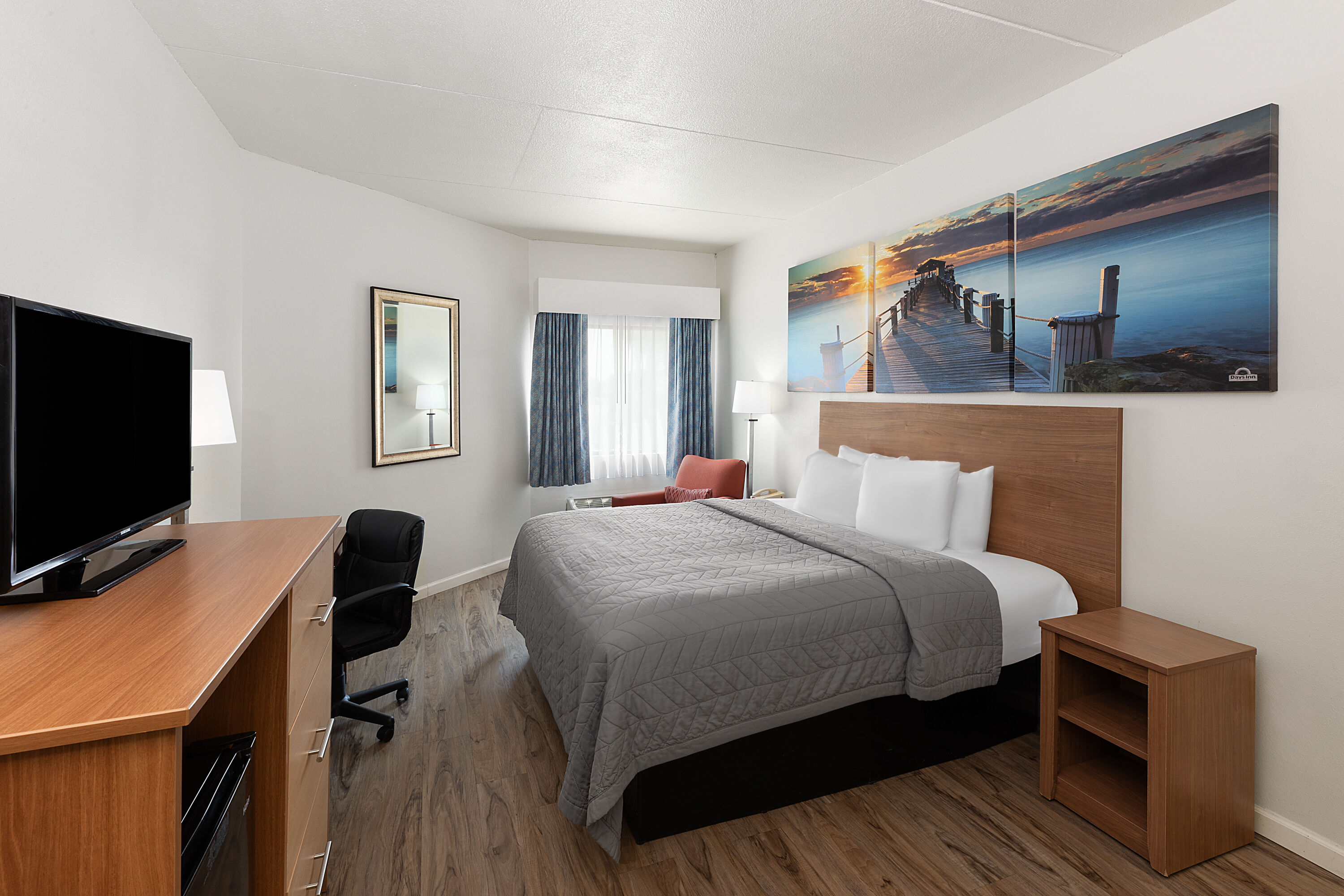 Guest room at the Days Inn by Wyndham Biloxi Beach in Biloxi, Mississippi