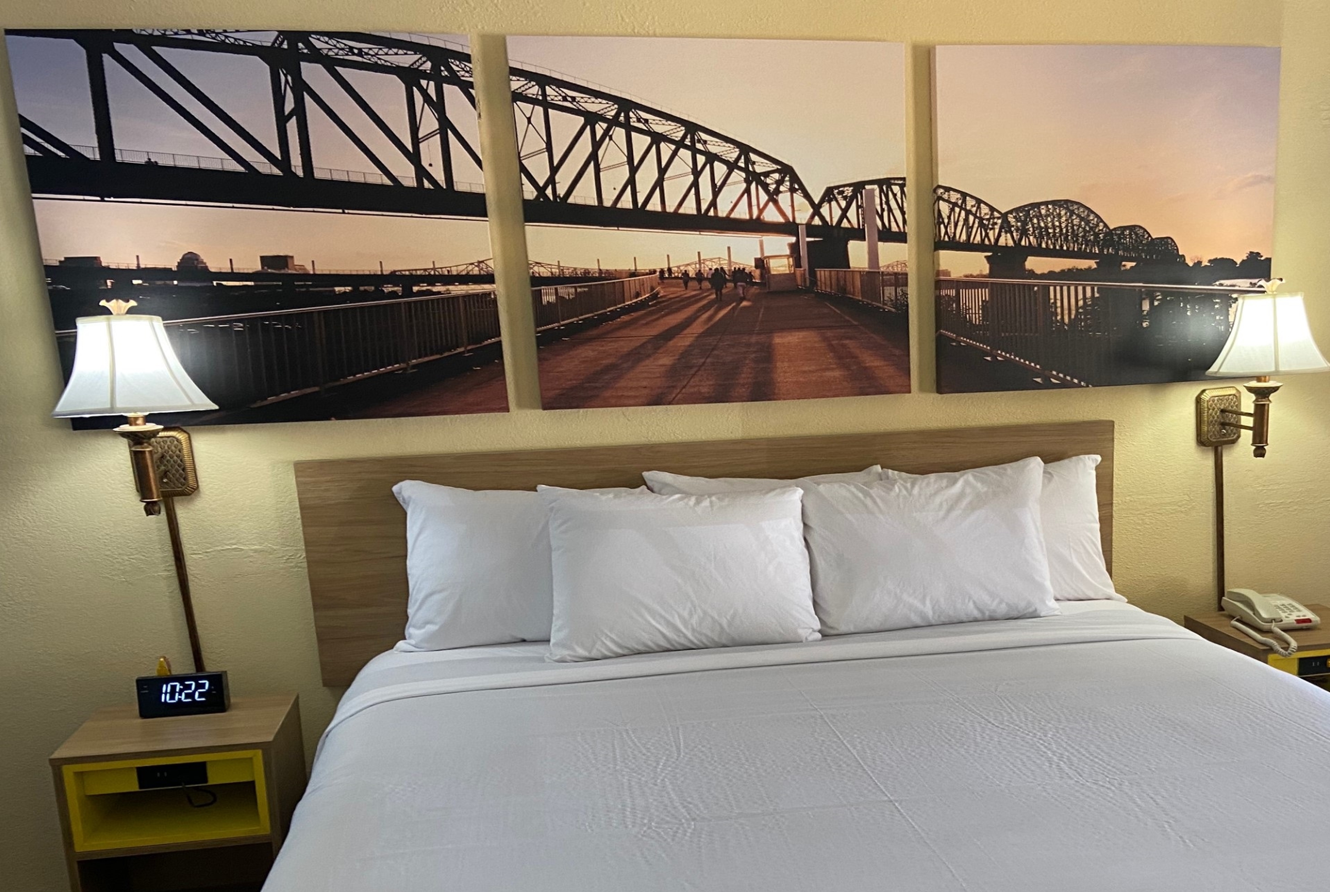 Guest room at the Days Inn by Wyndham Clinton in Clinton, Mississippi