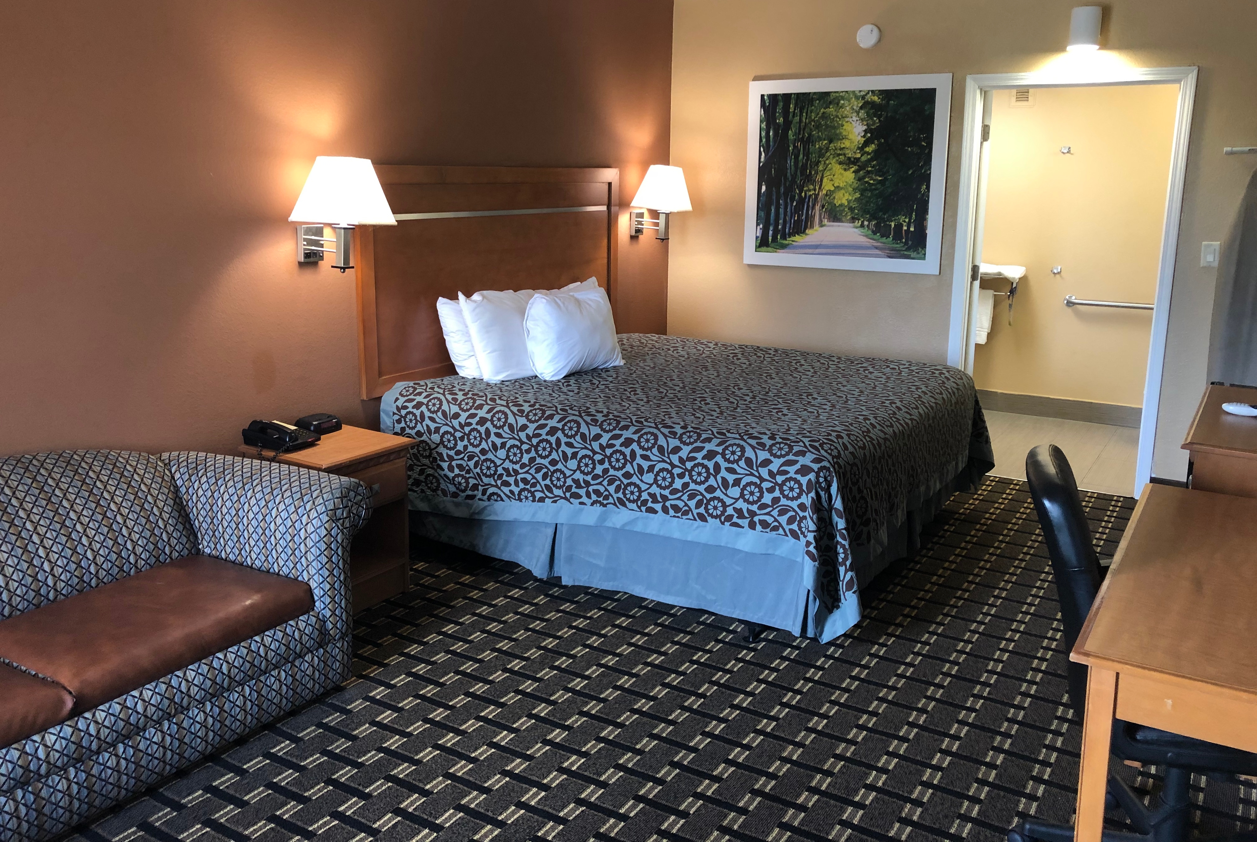 Guest room at the Days Inn by Wyndham Columbus in Columbus, Mississippi