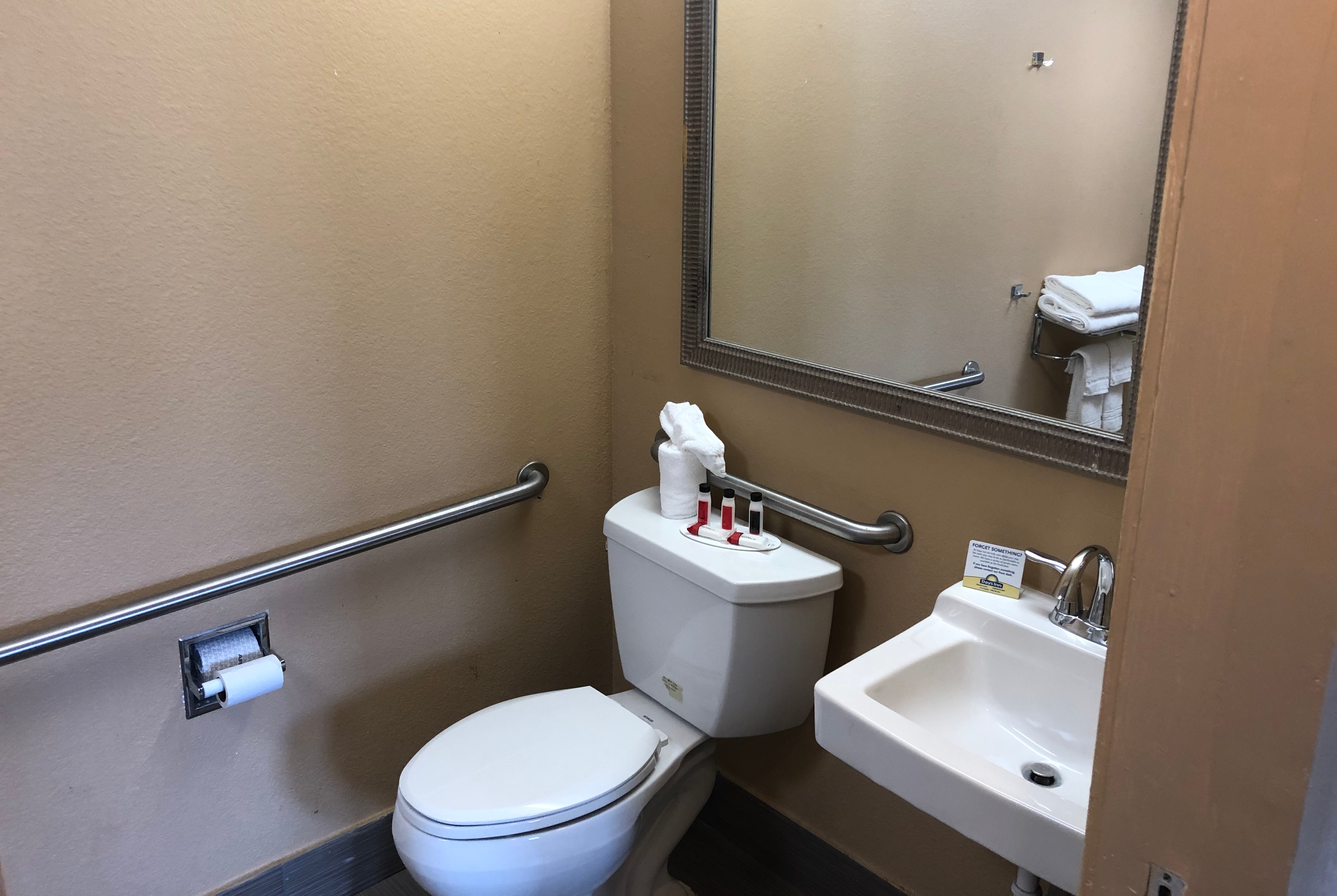 Guest room at the Days Inn by Wyndham Columbus in Columbus, Mississippi