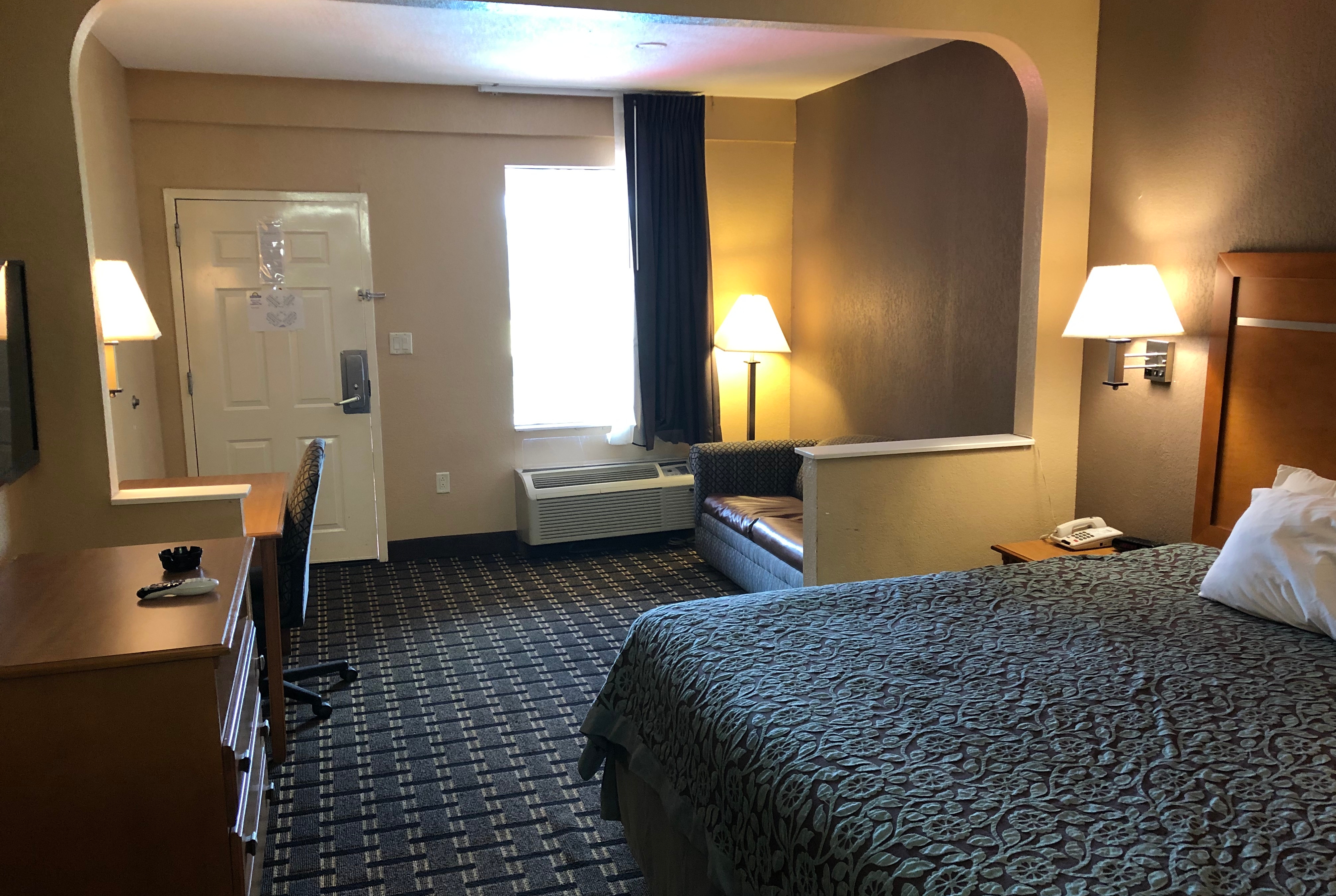 Guest room at the Days Inn by Wyndham Columbus in Columbus, Mississippi