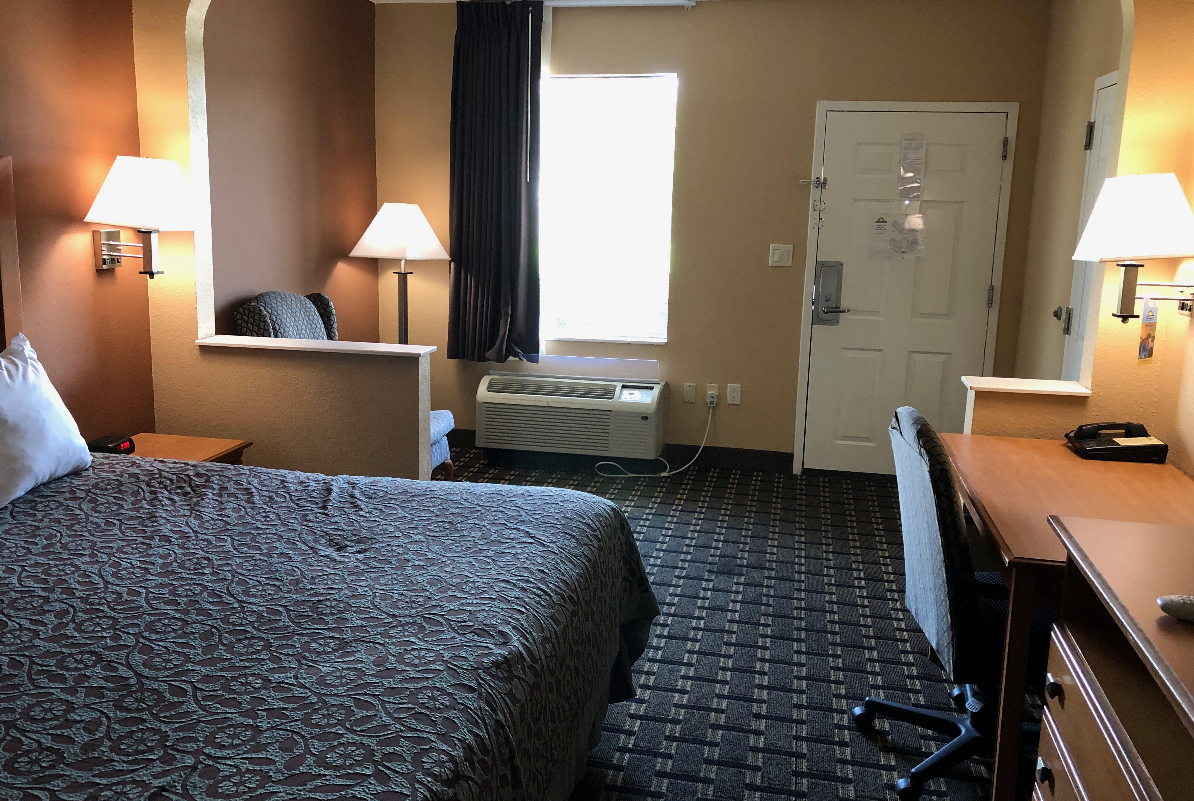 Guest room at the Days Inn by Wyndham Columbus in Columbus, Mississippi