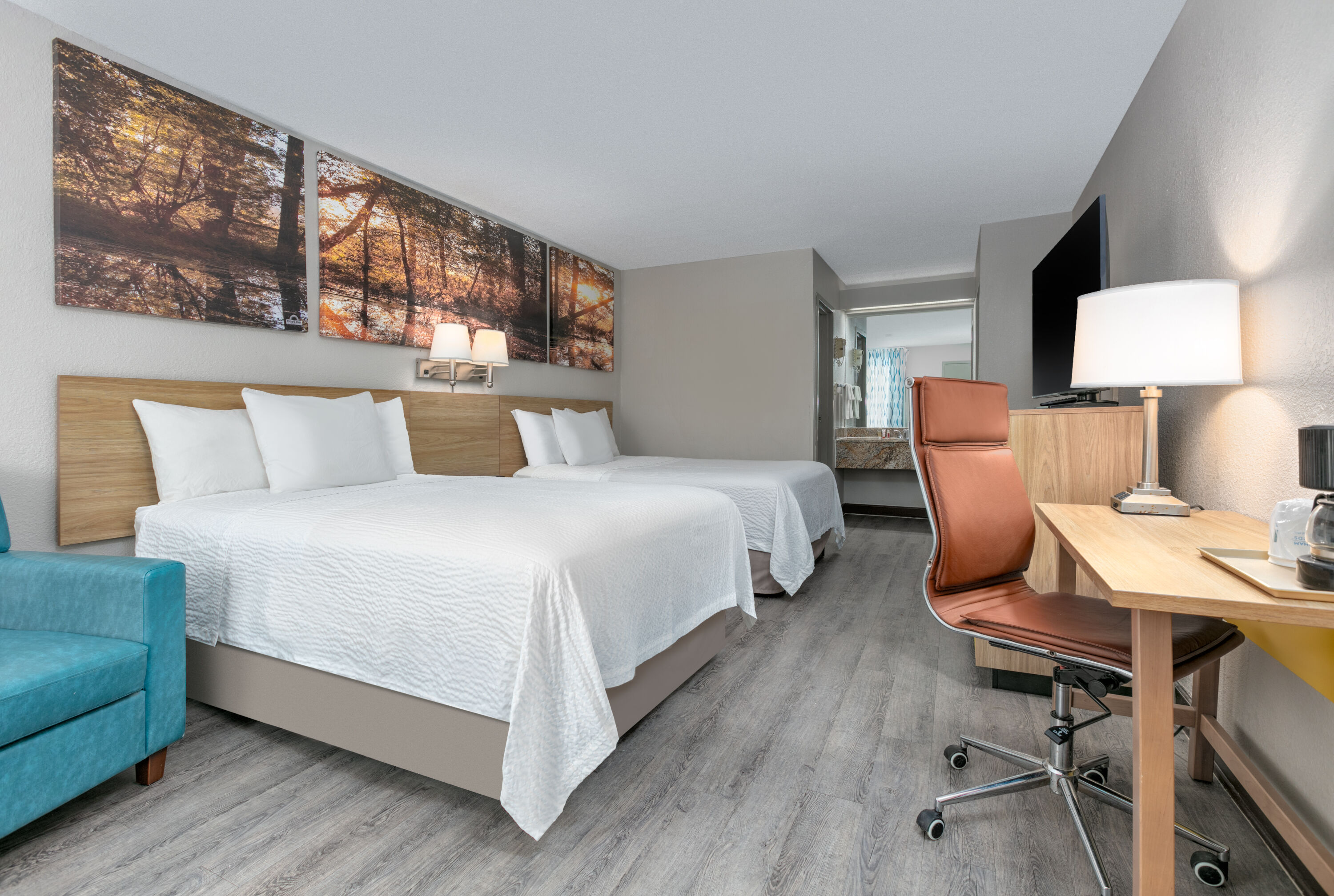 Guest room at the Days Inn by Wyndham Greenville MS in Greenville, Mississippi