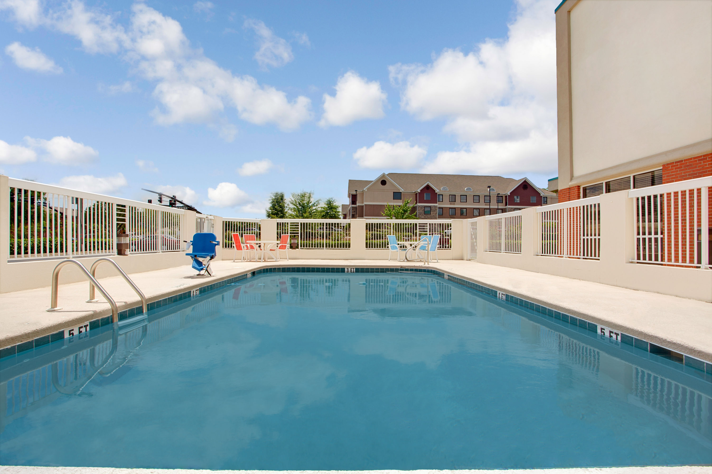Pool at the Days Inn & Suites by Wyndham Ridgeland in Ridgeland, Mississippi