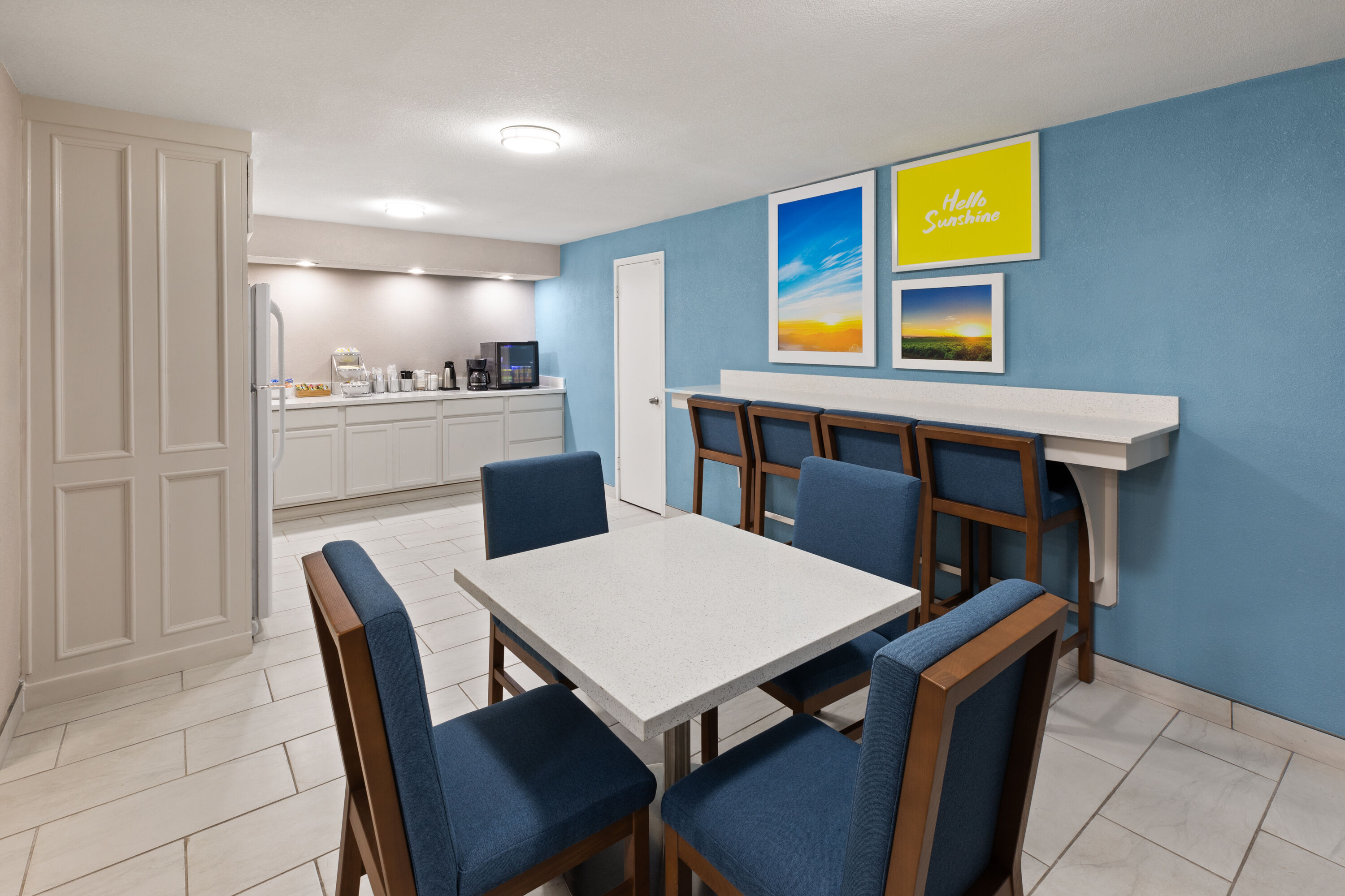 Free breakfast at Days Inn & Suites by Wyndham Vicksburg in Vicksburg, Mississippi