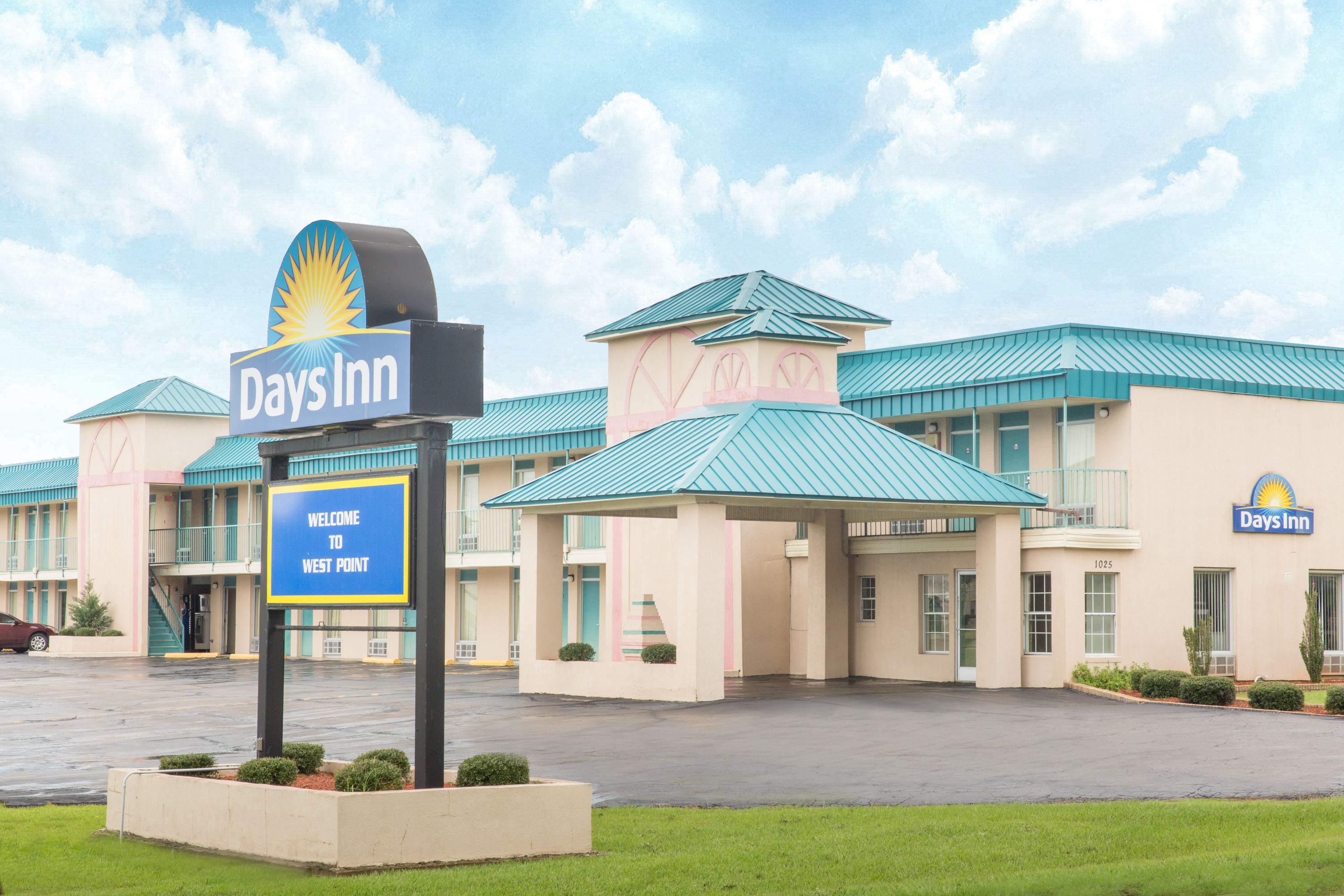 Days Inn by Wyndham West Point West Point, MS Hotels