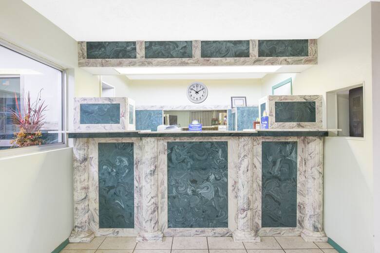 Days Inn West Point hotel lobby in West Point, Mississippi