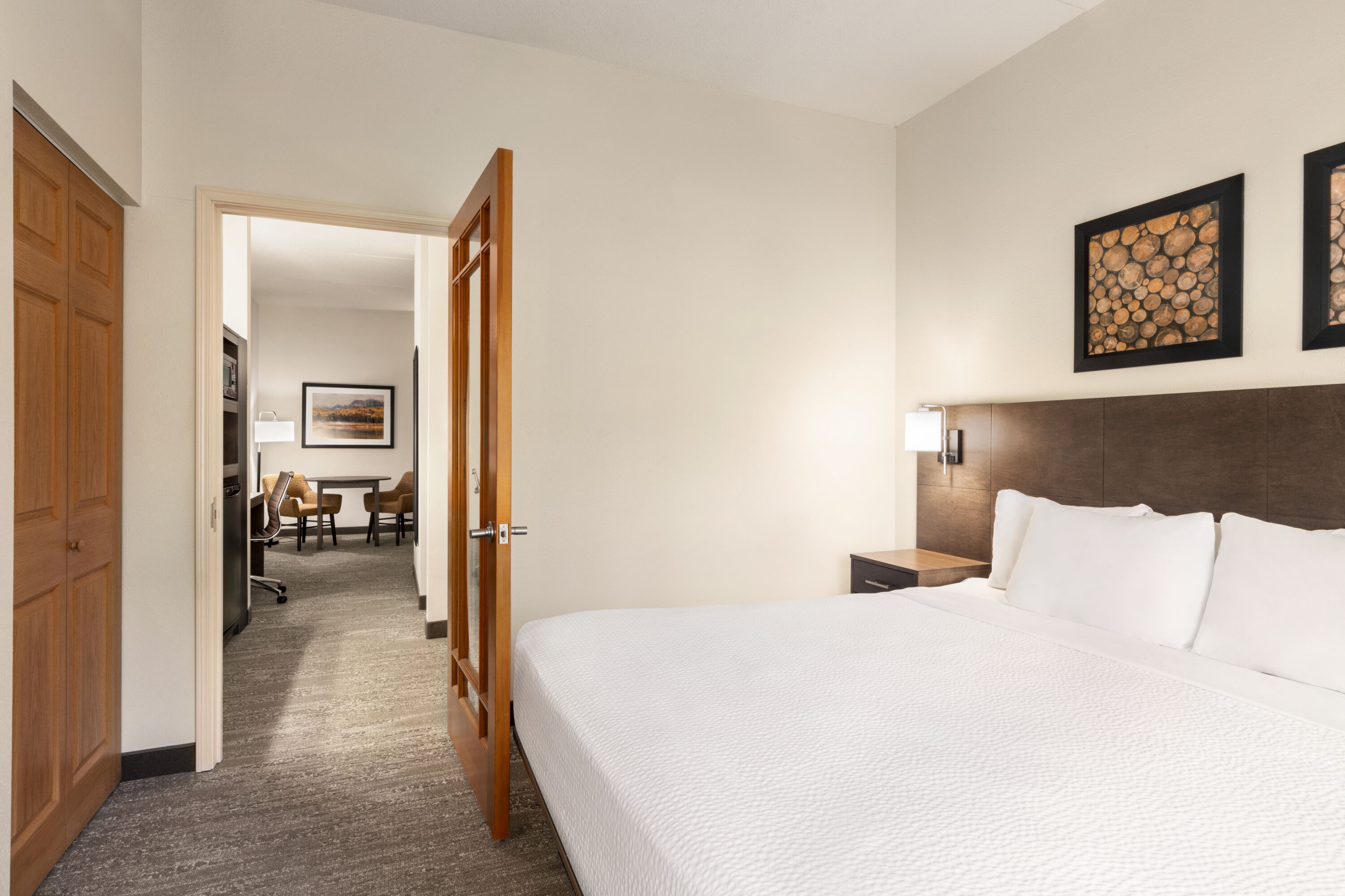 Days Inn & Suites by Wyndham Bozeman suite in Bozeman, Montana