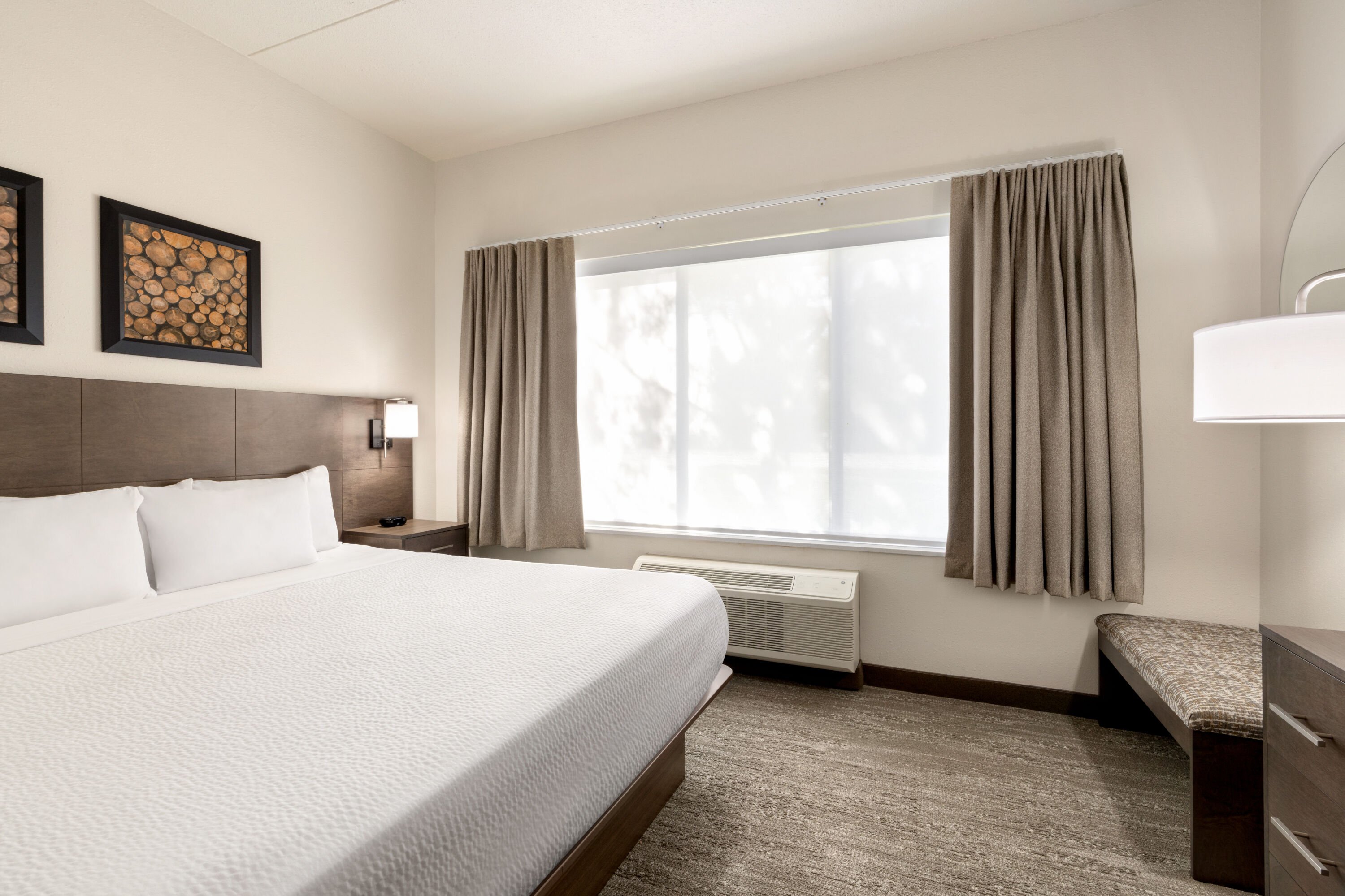 Days Inn & Suites by Wyndham Bozeman suite in Bozeman, Montana