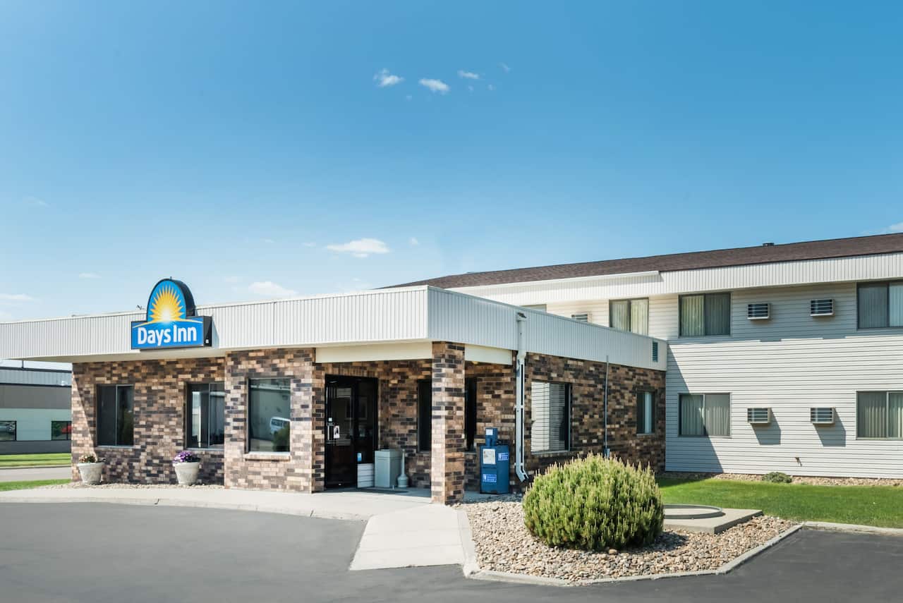 Days Inn Glendive Mt 59330 Hotel Days Inn Glendive In Montana