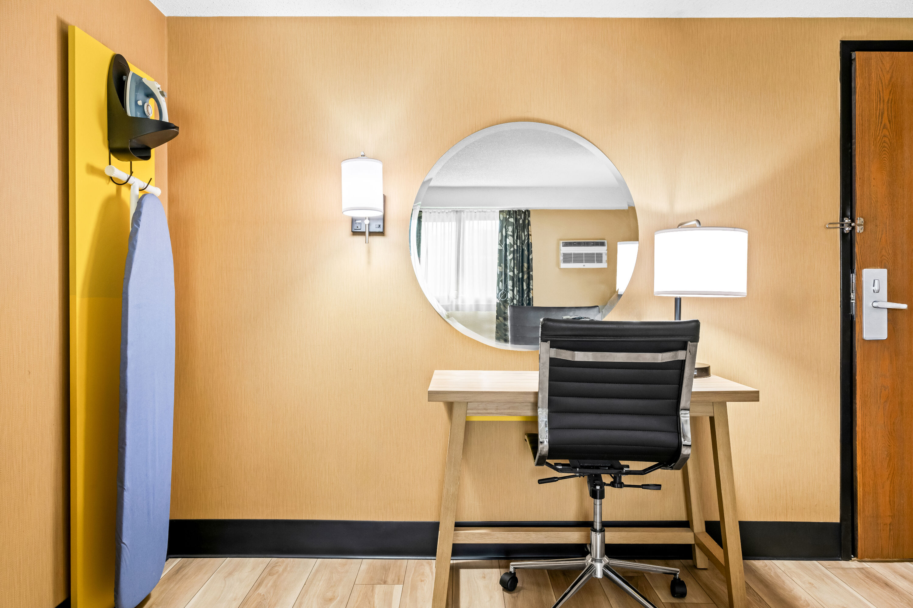 Double bed guest room at the Days Inn by Wyndham Helena in Helena, Montana