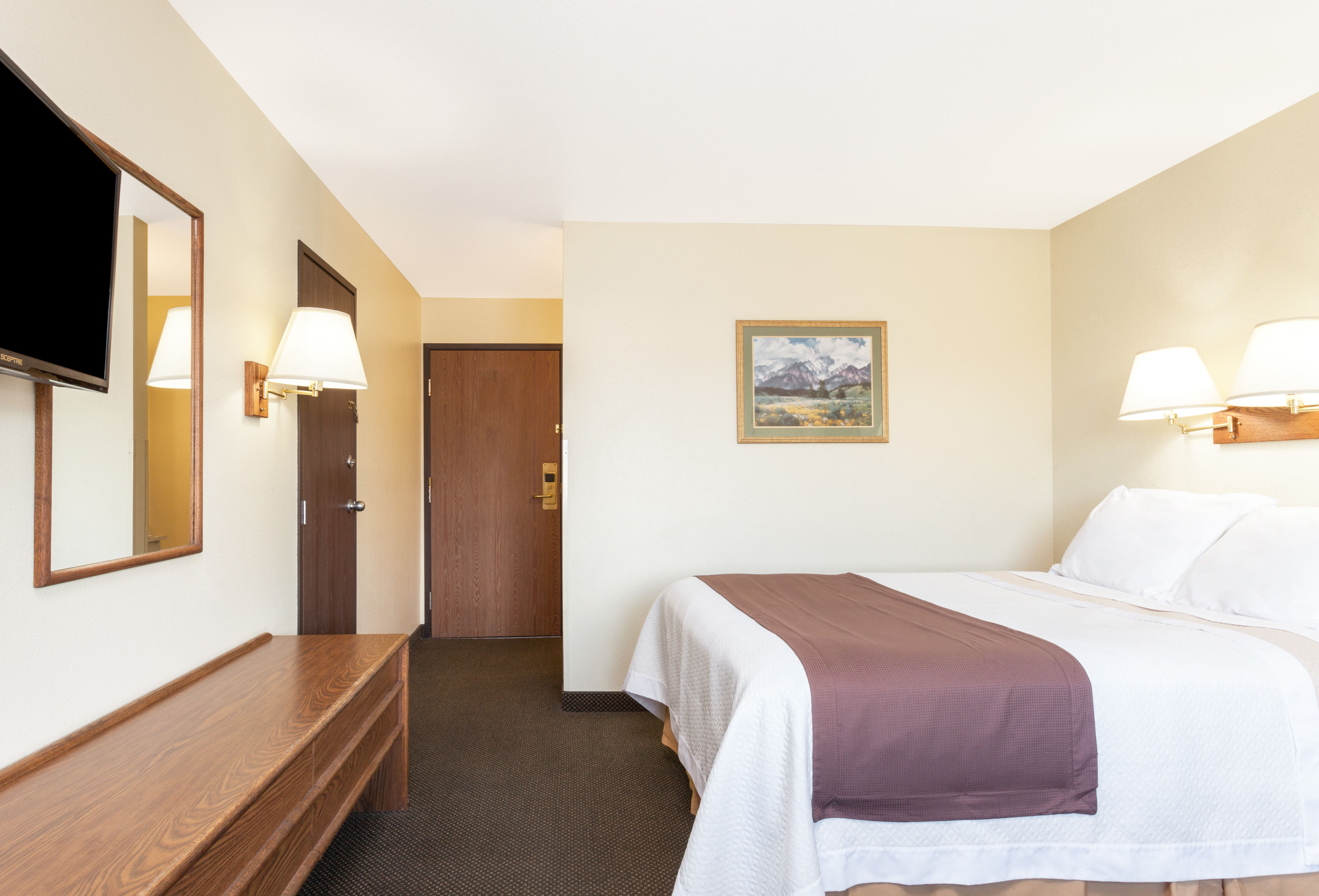 Guest room at the Days Inn by Wyndham Missoula Airport in Missoula, Montana