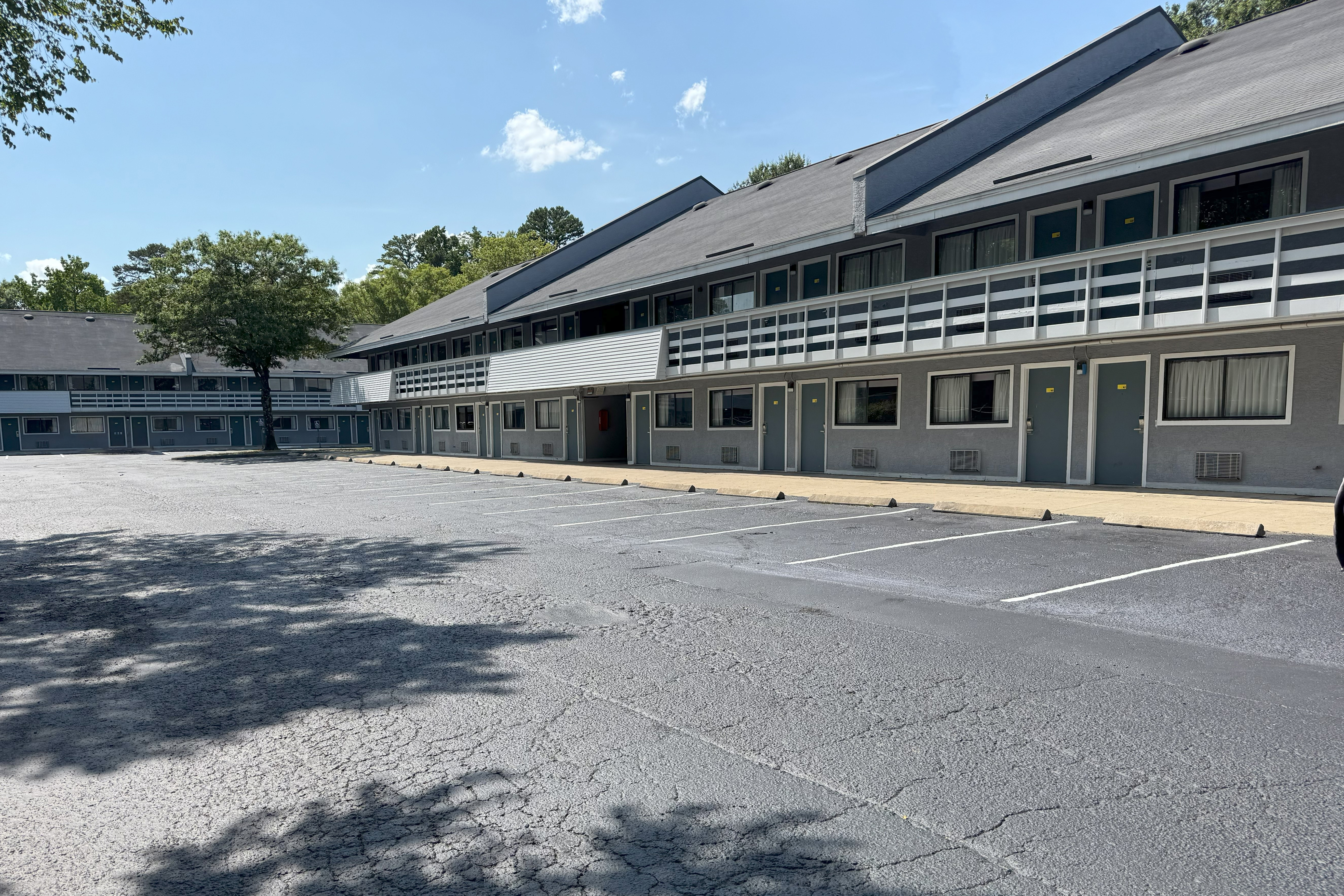 Exterior of Days Inn by Wyndham Charlotte University hotel in Charlotte, North Carolina