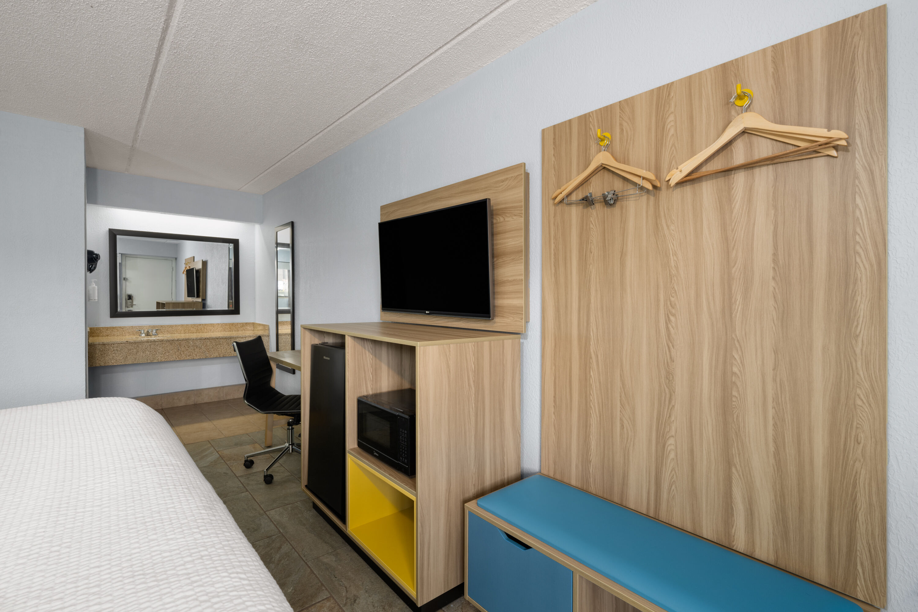 Guest room at the Days Inn by Wyndham Charlotte University in Charlotte, North Carolina