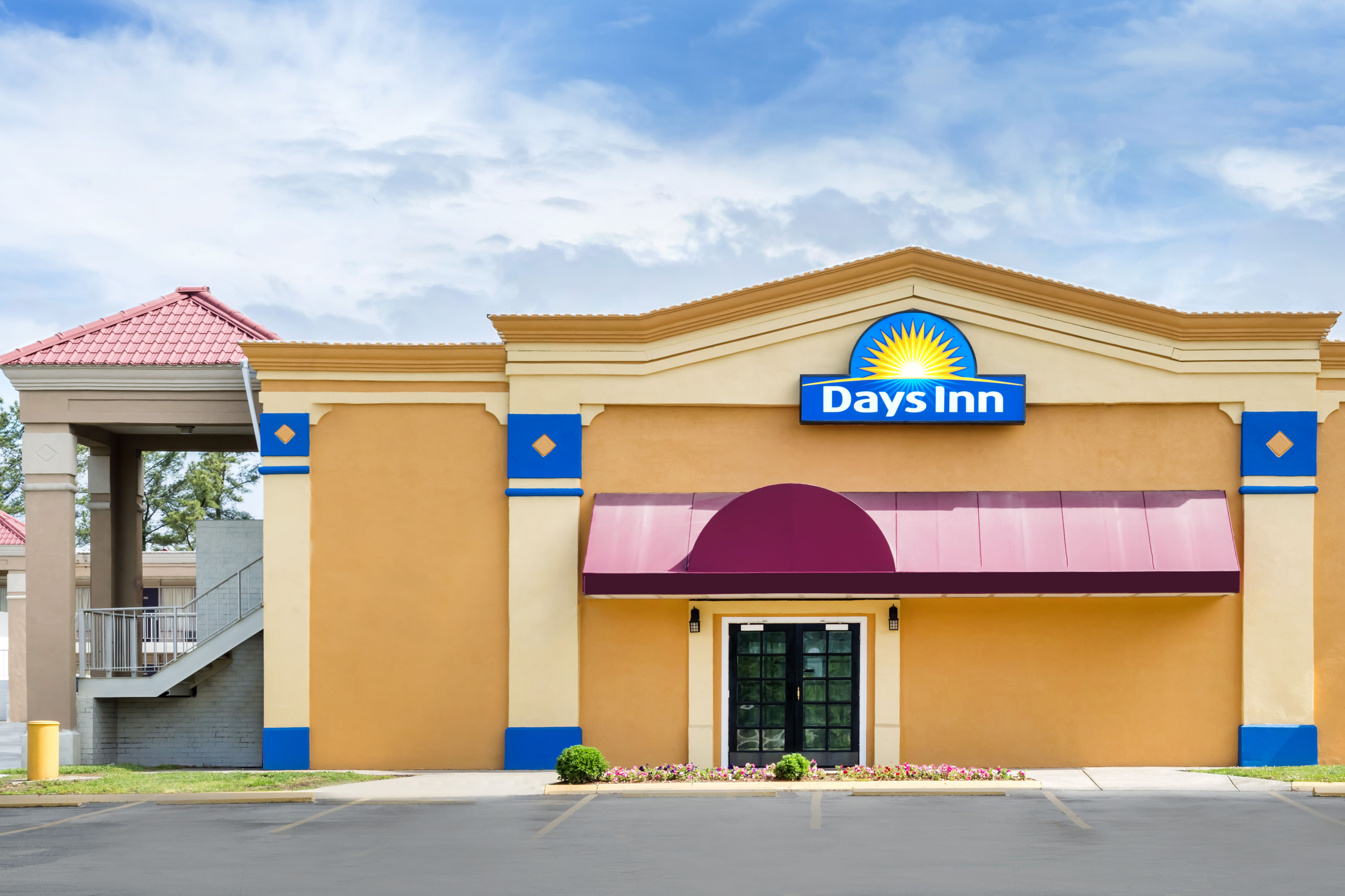 Days Inn By Wyndham Greensboro Airport Greensboro Nc Hotels
