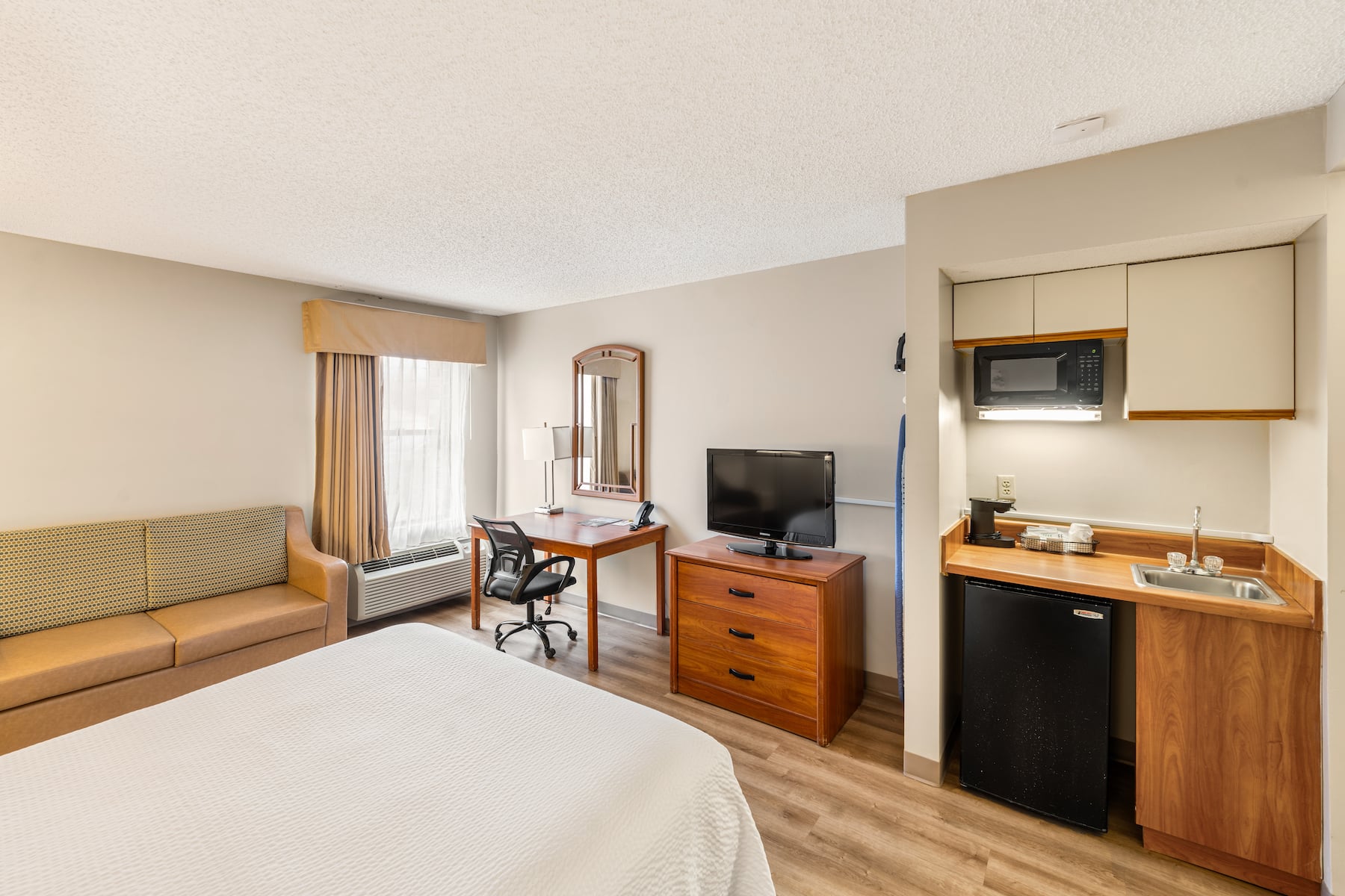 Days Inn By Wyndham Raleigh-airport-research Triangle Park www.wyndhamhotels.com
