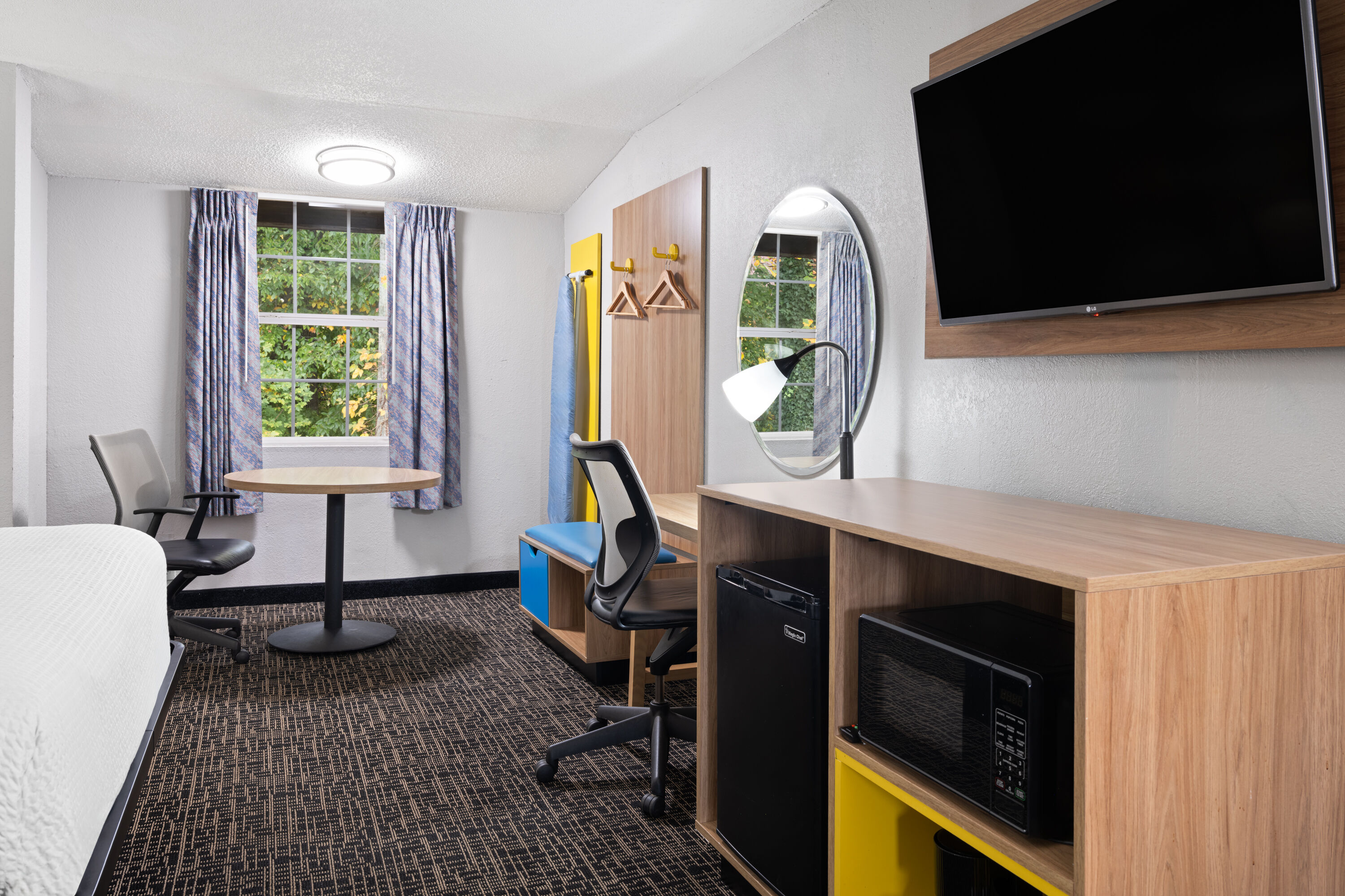 Guest room at the Days Inn by Wyndham Salisbury, NC in Salisbury, North Carolina