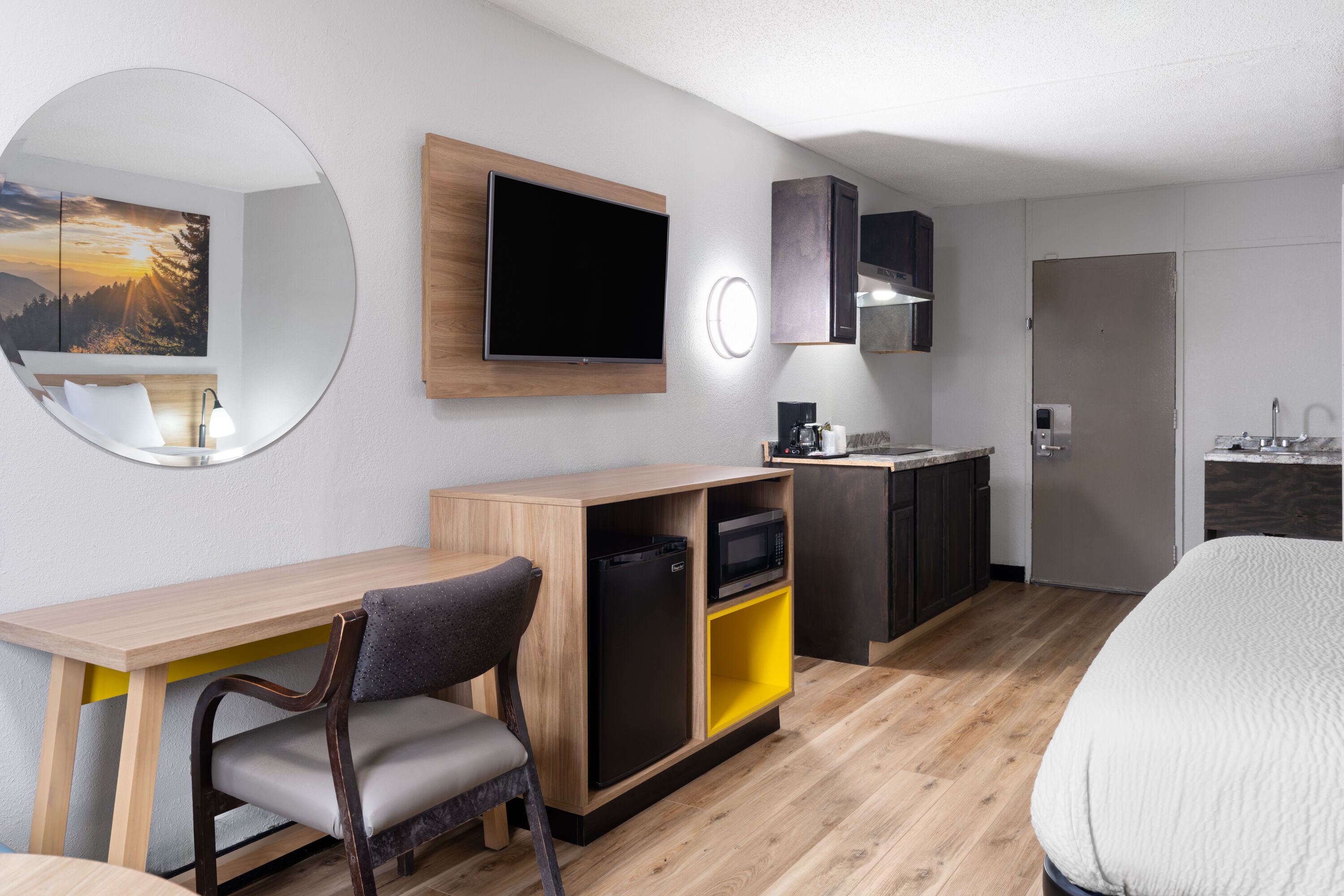 Guest room at the Days Inn by Wyndham Salisbury, NC in Salisbury, North Carolina