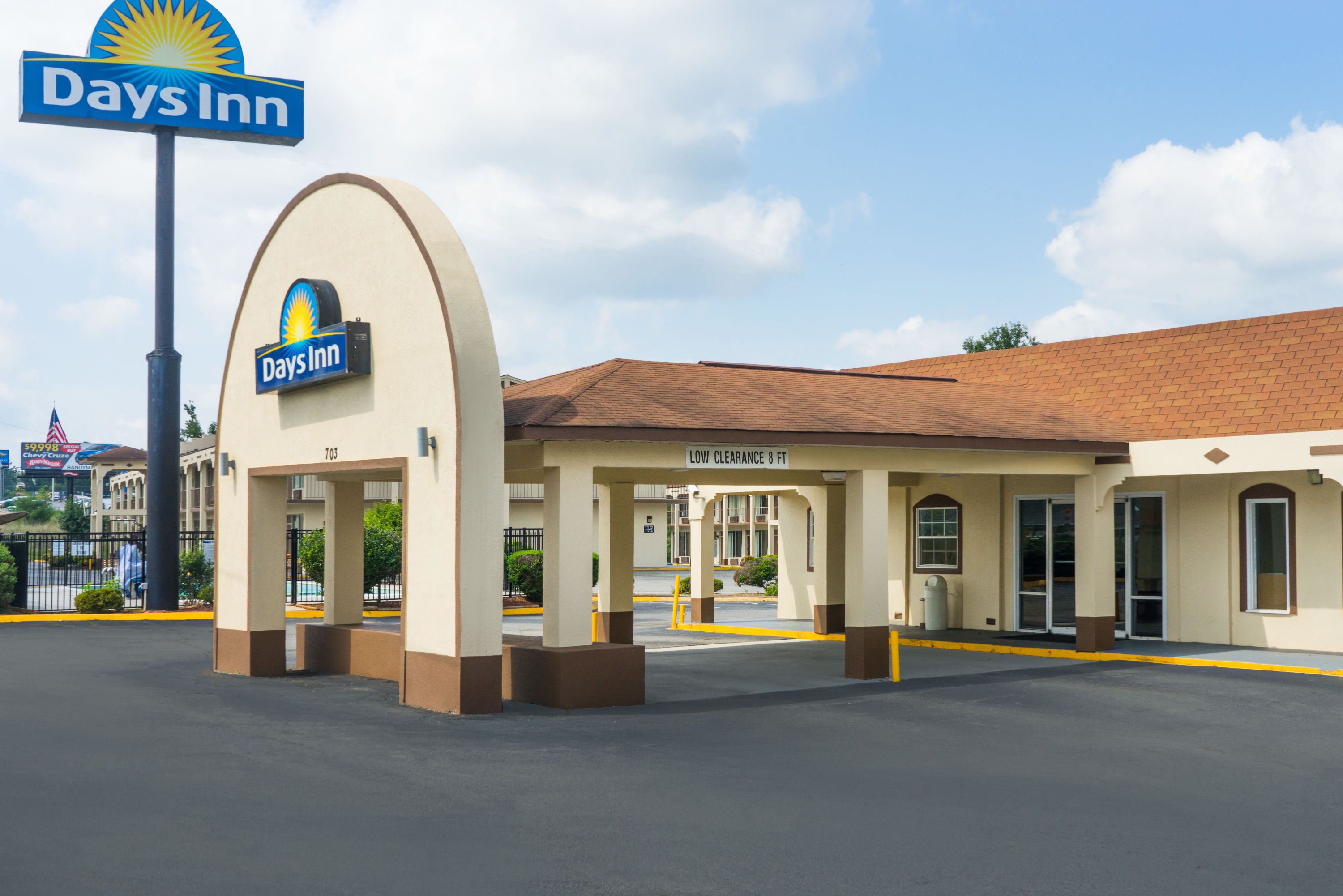 Days Inn By Wyndham Statesville Statesville Nc Hotels