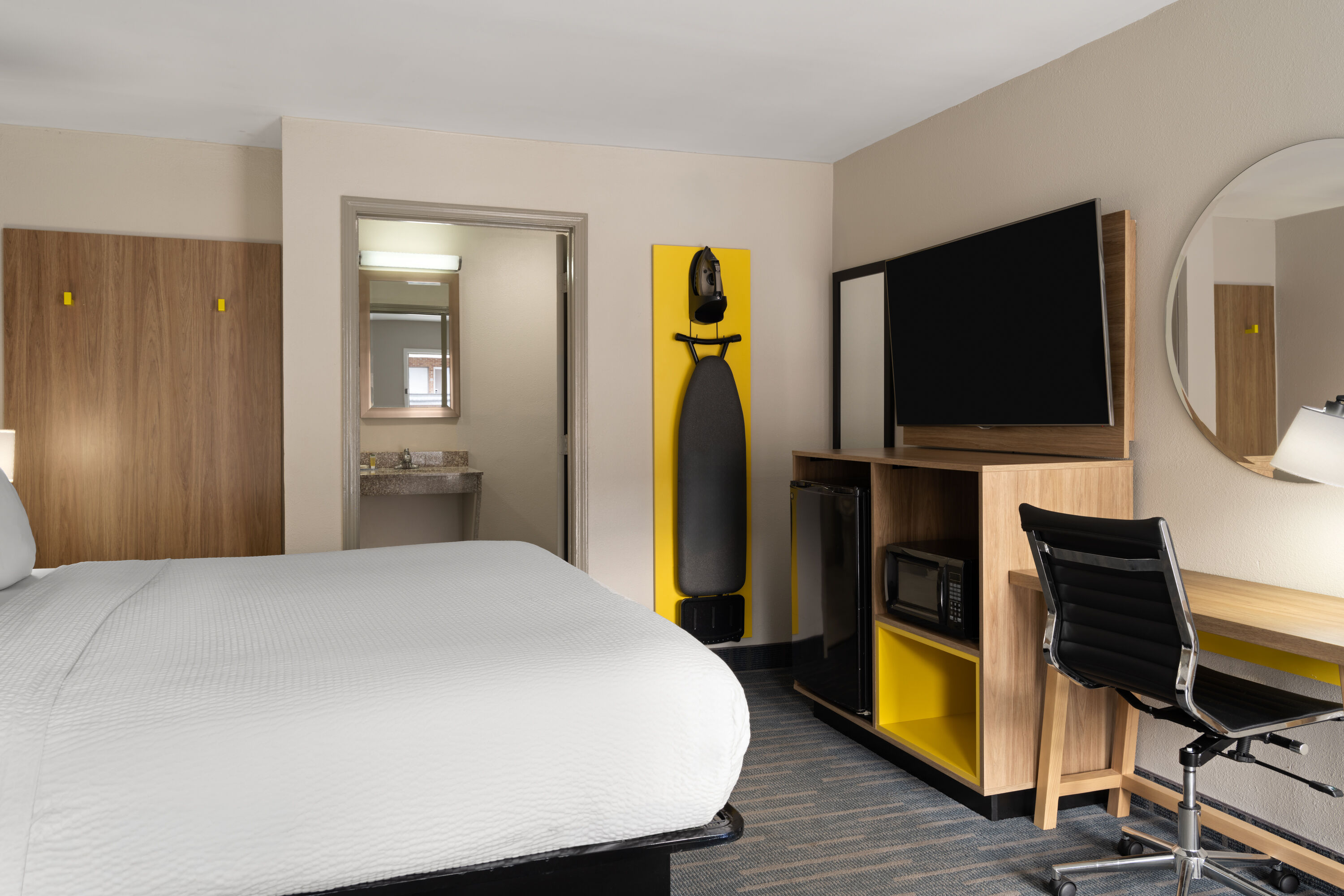 Guest room at the Days Inn by Wyndham Weldon Roanoke Rapids in Weldon, North Carolina