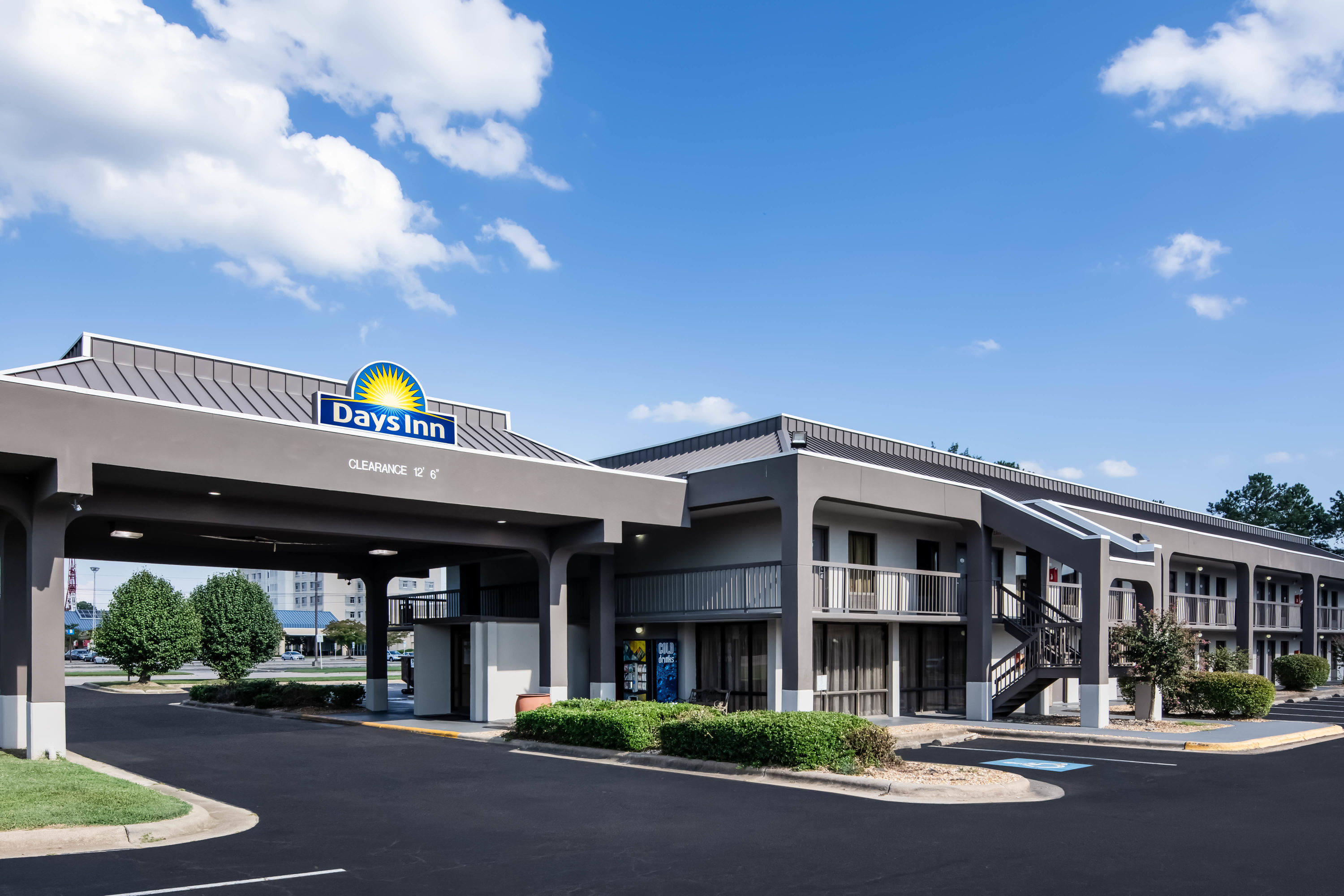 Exterior Day Image of Days Inn by Wyndham, Wilson hotel in Wilson, North Carolina