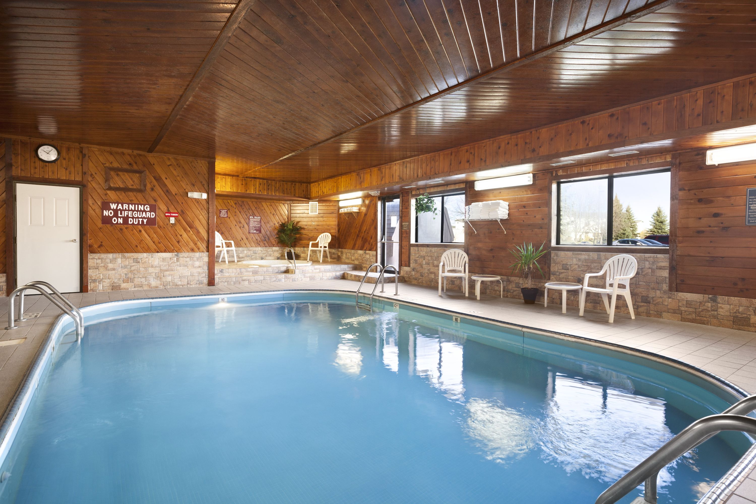 Days Inn By Wyndham Grand Forks Columbia Mall Grand