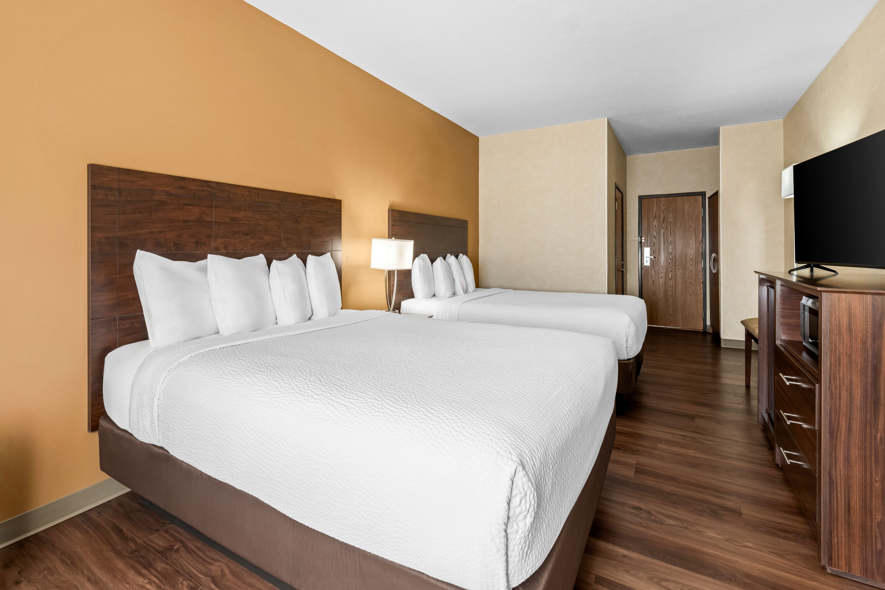 Double bed guest room at the Days Inn by Wyndham Grand Forks Columbia Mall in Grand Forks, North Dakota