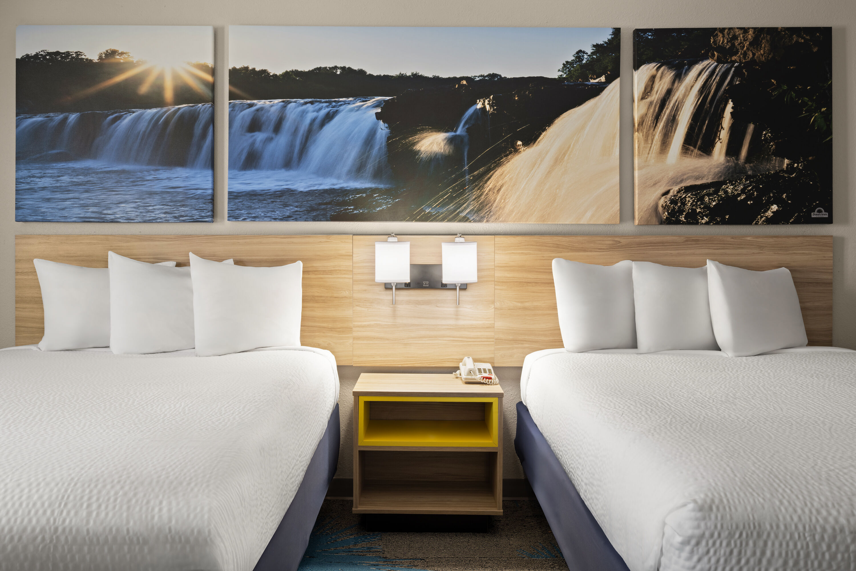 Guest room at the Days Inn by Wyndham Jamestown in Jamestown, North Dakota