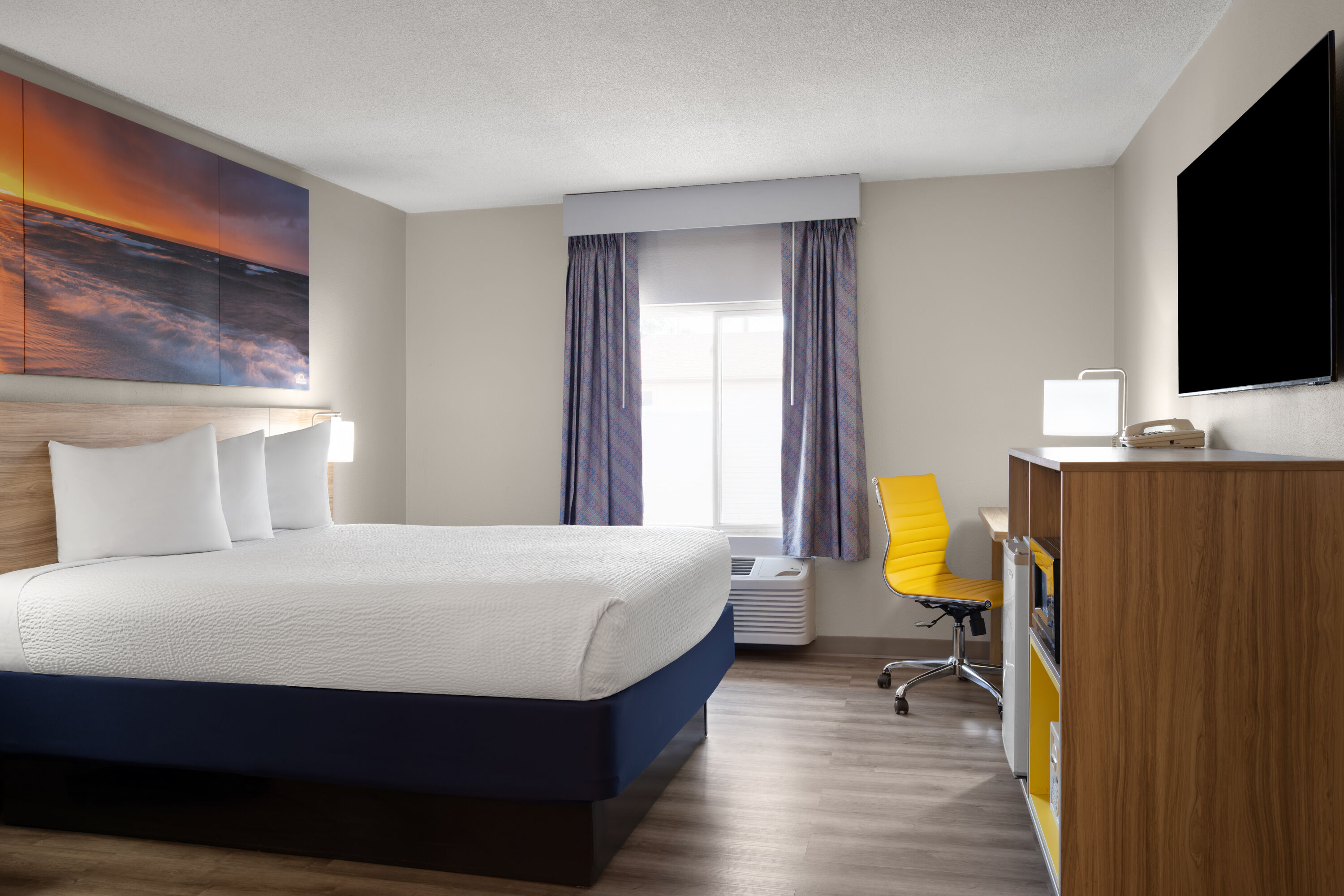 Guest room at the Days Inn by Wyndham Jamestown in Jamestown, North Dakota