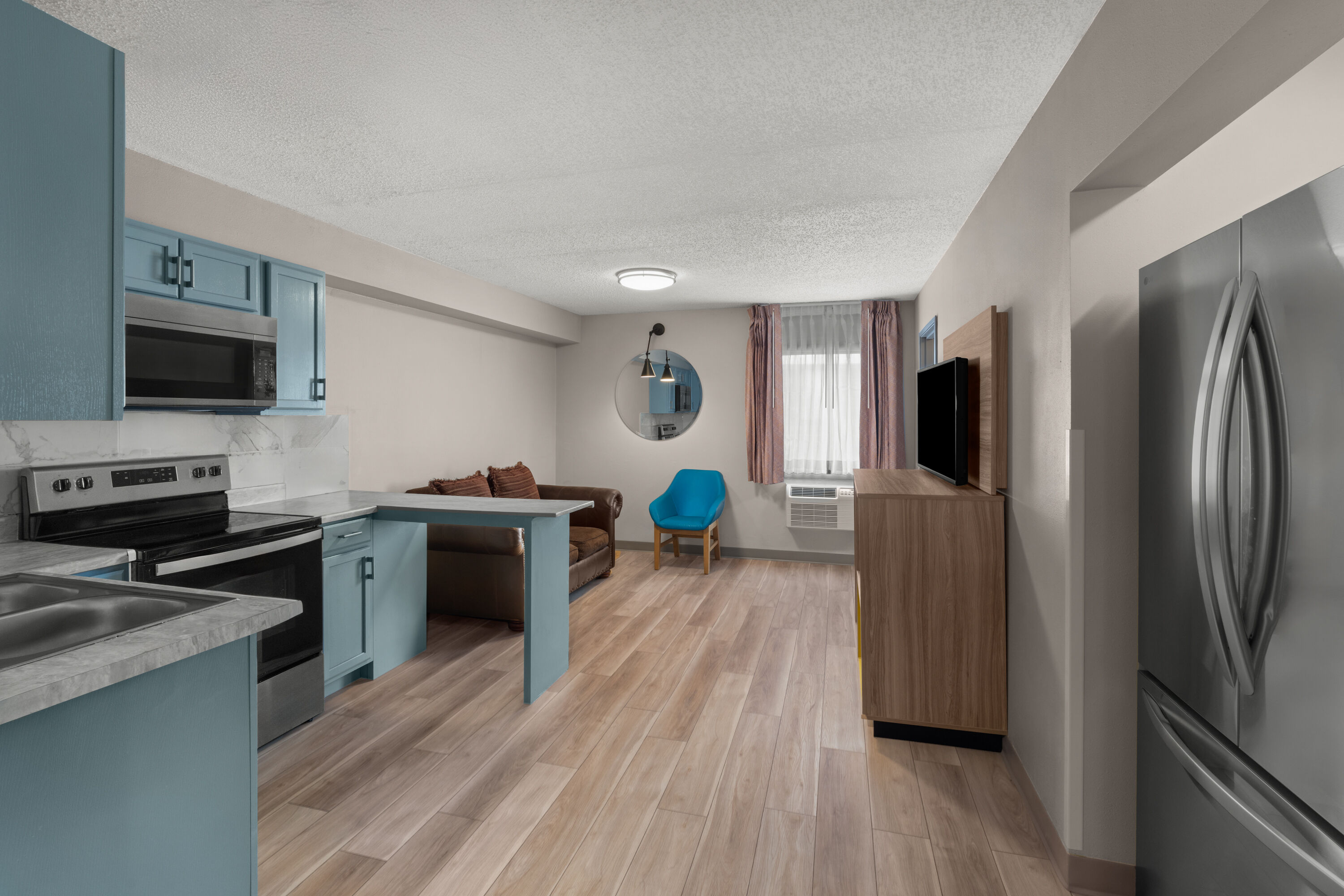 Guest room at the Days Inn by Wyndham Mandan Bismarck Area in Mandan, North Dakota